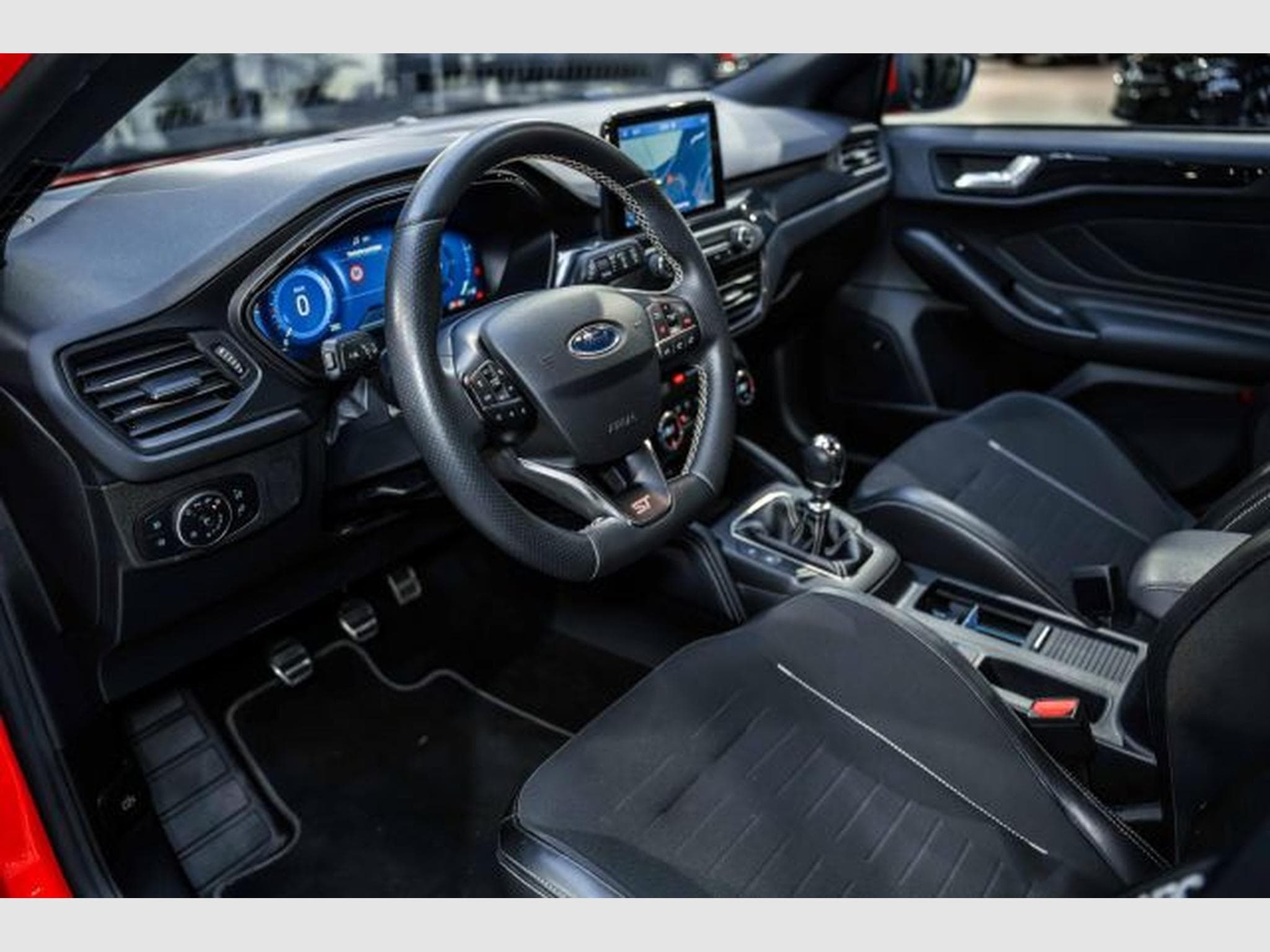 Ford Focus Focus ST 2.0 D Perf. NAVI RECARO VIRTUAL RFK LED (2020) - Photo 15