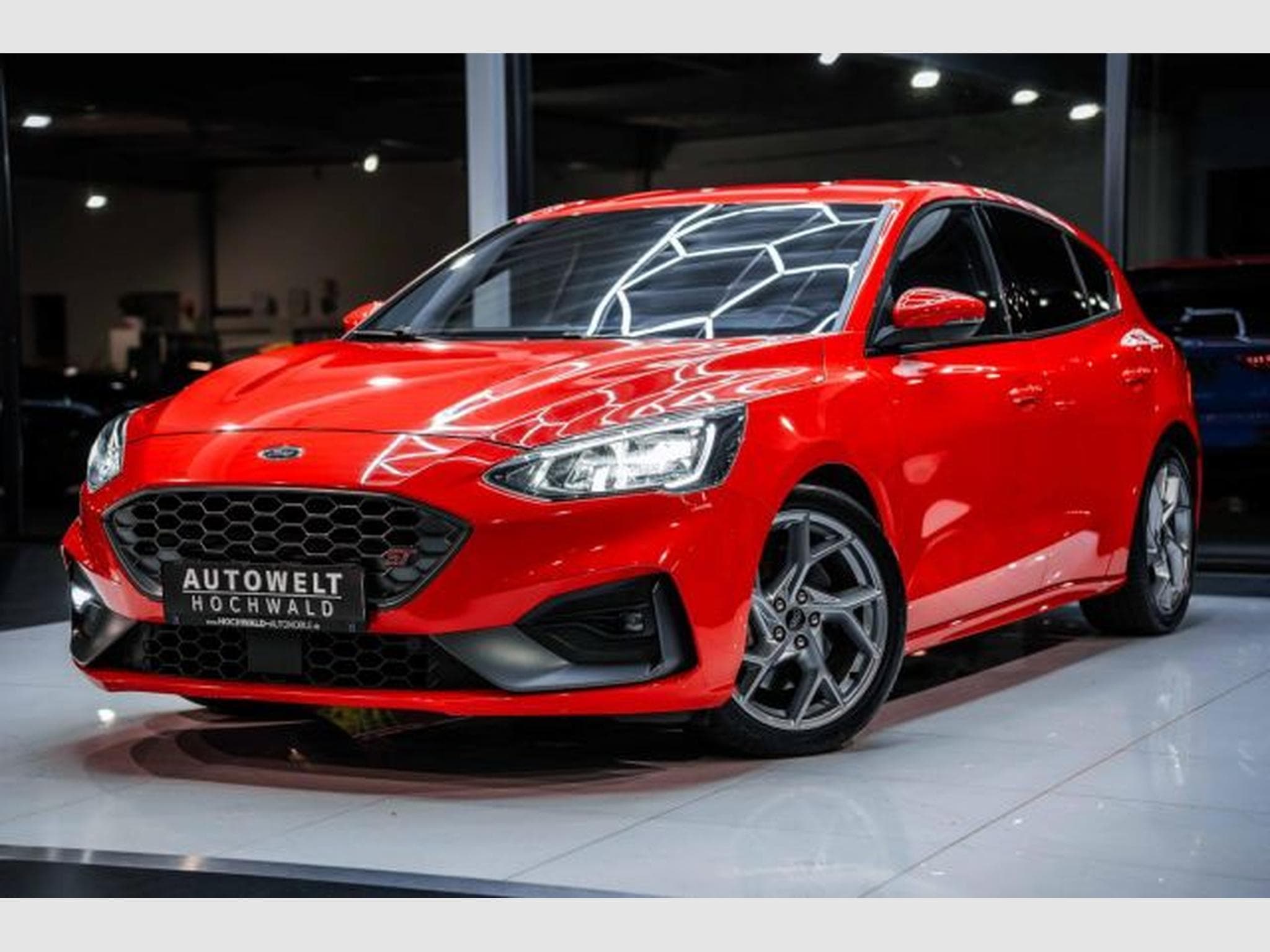 Ford Focus Focus ST 2.0 D Perf. NAVI RECARO VIRTUAL RFK LED (2020) - Photo 2