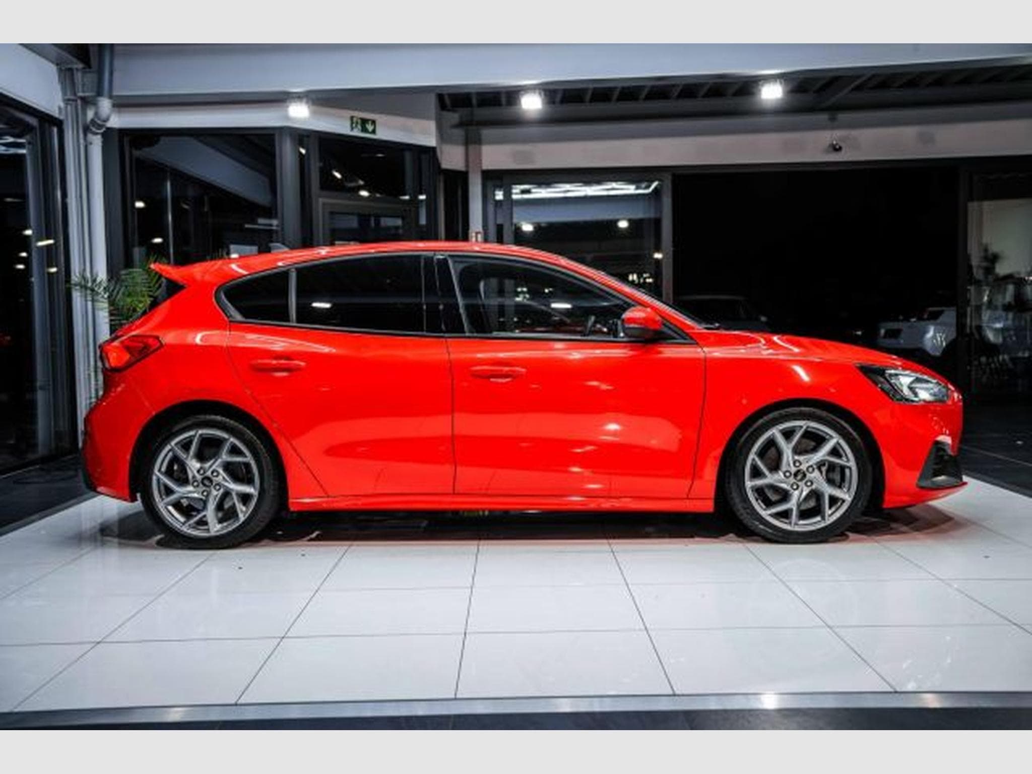Ford Focus Focus ST 2.0 D Perf. NAVI RECARO VIRTUAL RFK LED (2020) - Photo 7