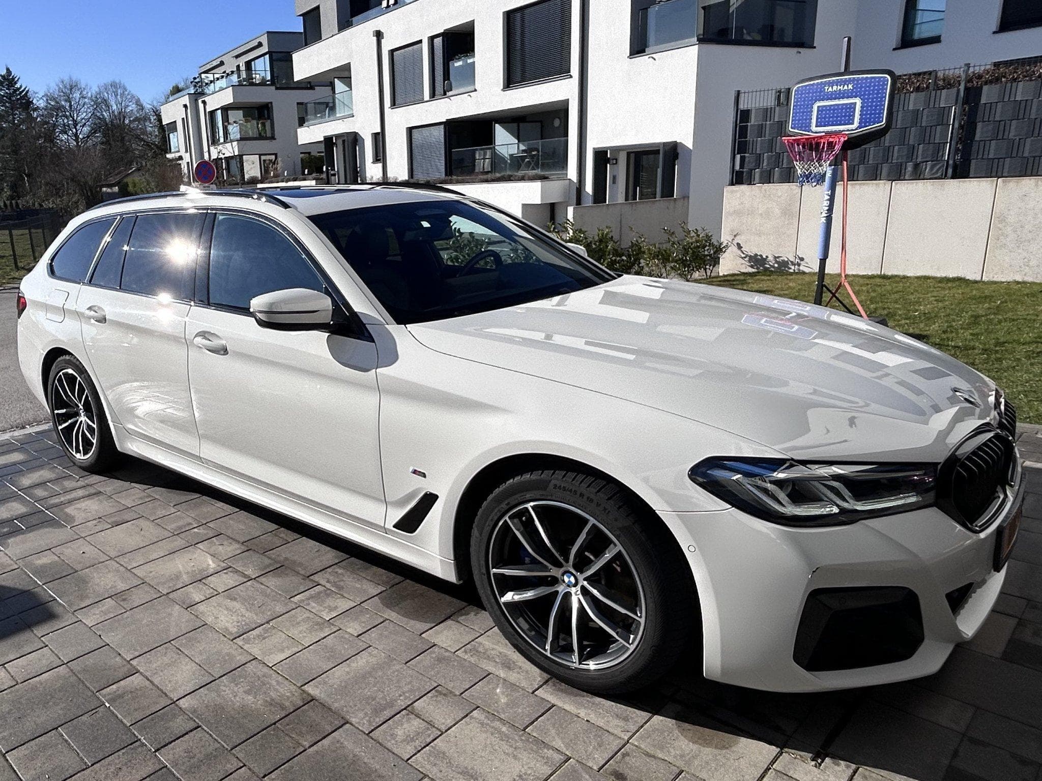 BMW 530 M package (2021) - Photo 3