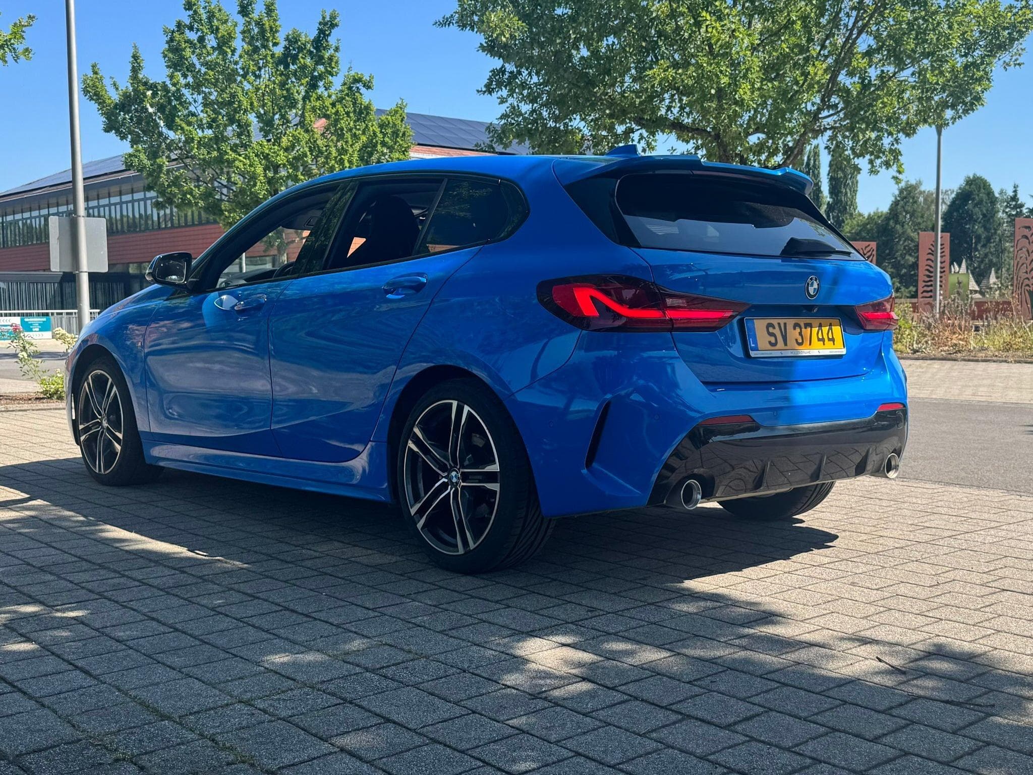 BMW 118 M Sport Paket HUD Alcantara Keyless (2020) - Photo 1
