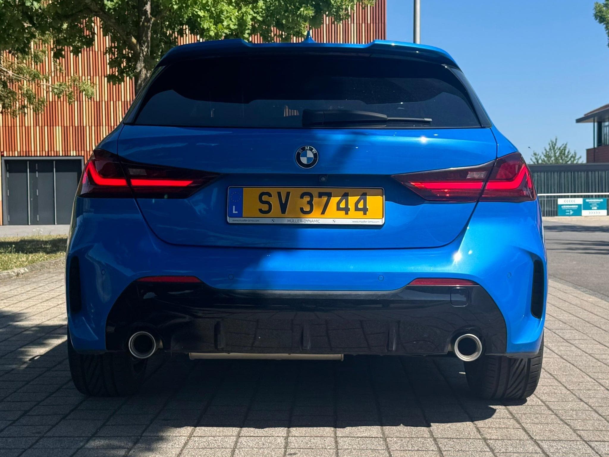 BMW 118 M Sport Paket HUD Alcantara Keyless (2020) - Photo 4