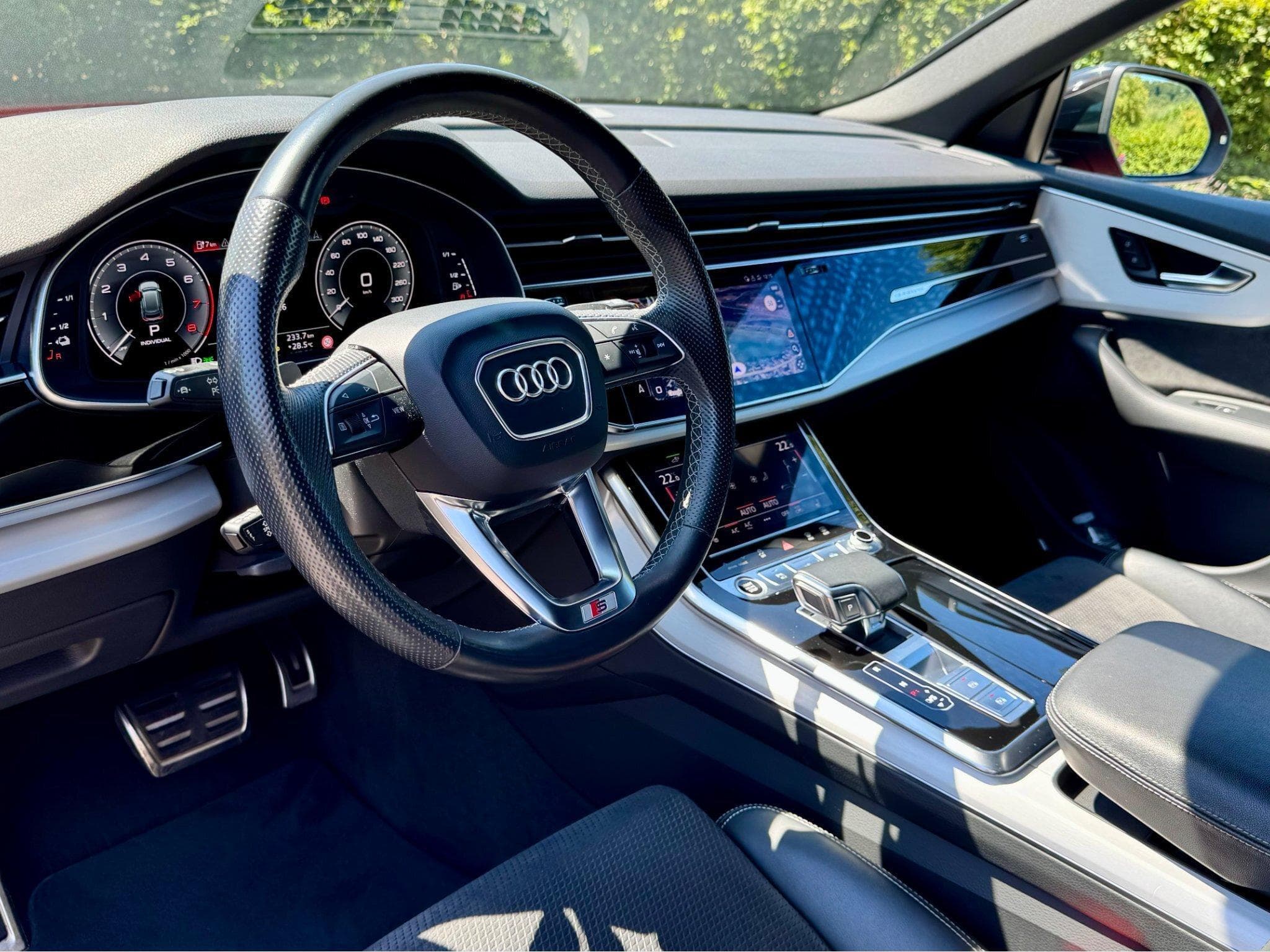 Audi Q8 60 TFSIe Quattro S-line (2021) - Photo 7
