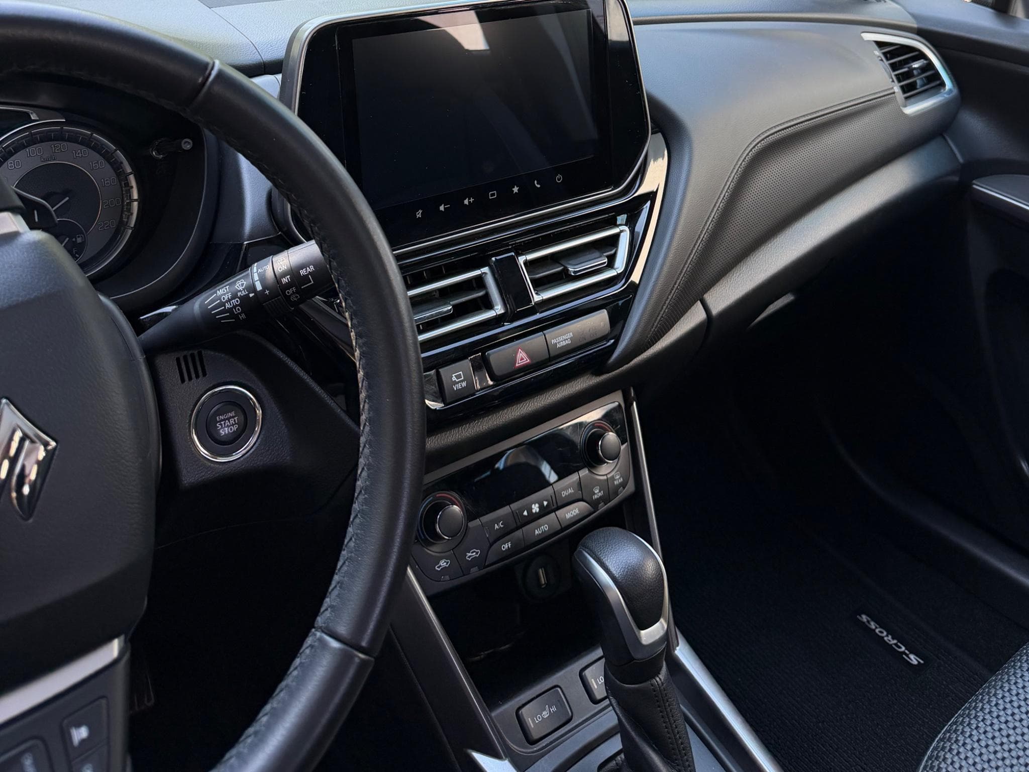 Suzuki S-Cross SX4. Cross (2024) - Photo 9