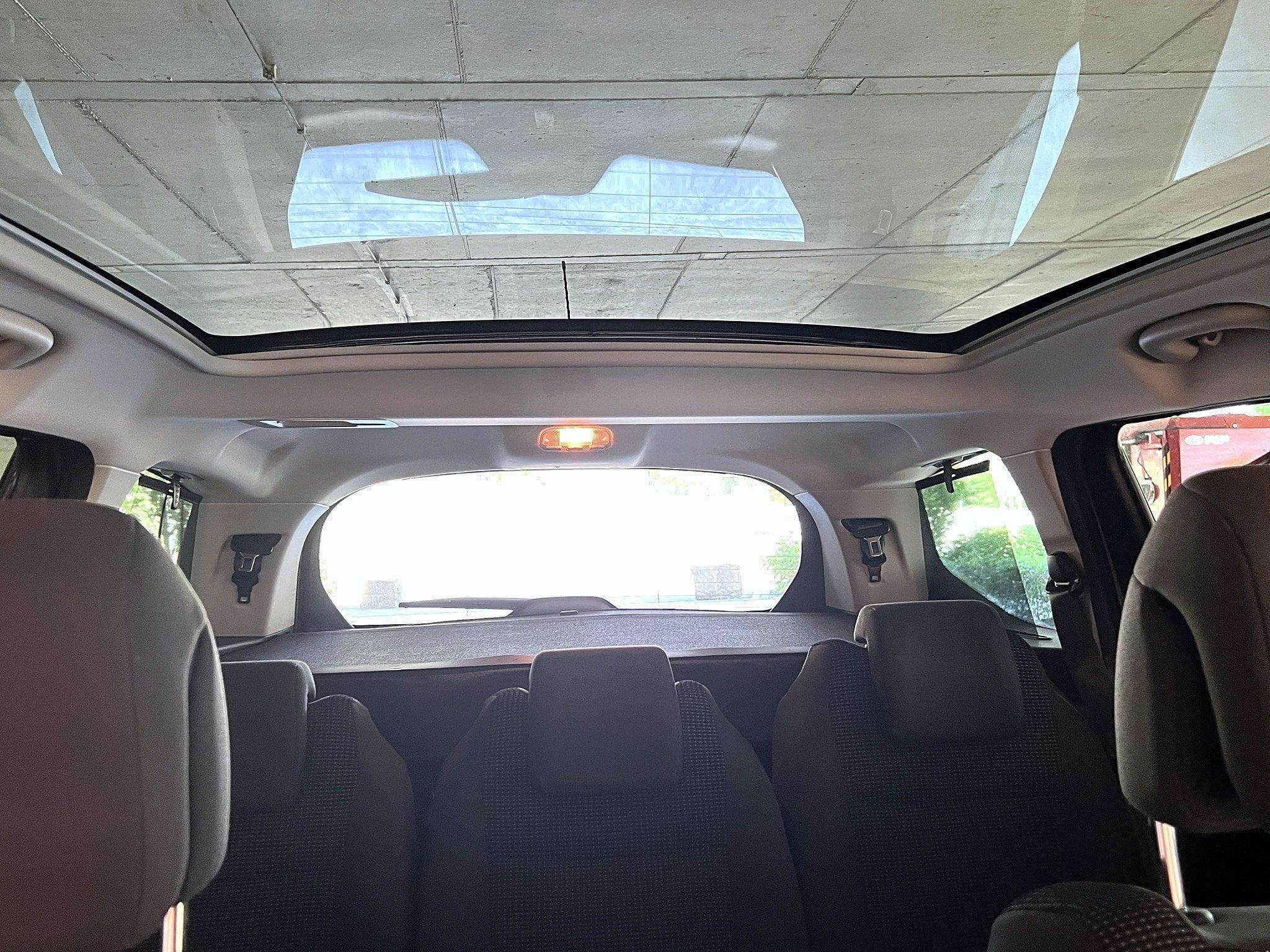 Peugeot 5008 5008 (I, phase 2) Allure 2.0 HDi 163 (2014) - Photo 13