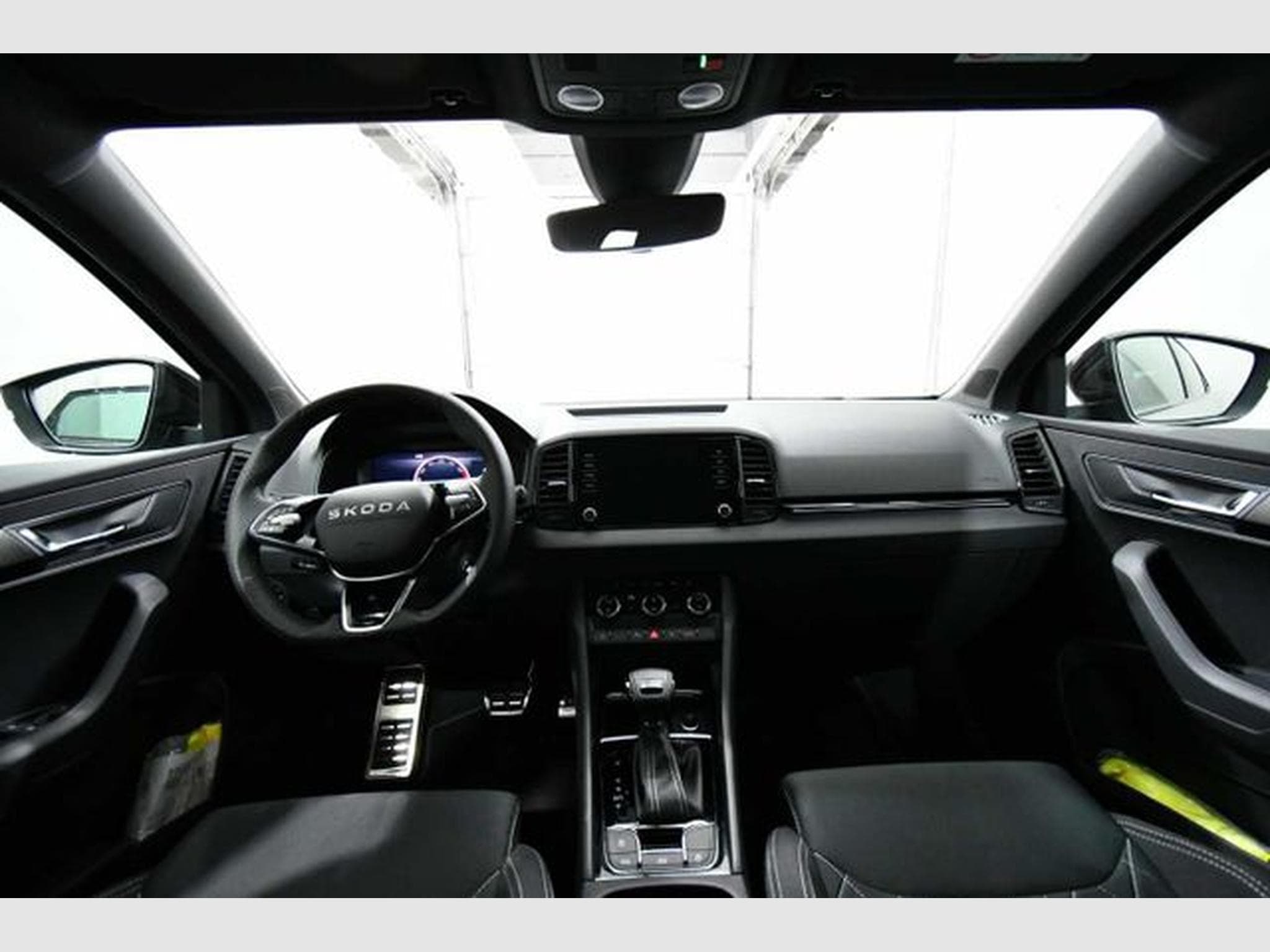 Skoda Karoq Karoq 1.5 TSI DSG Sportline - AHK, Navi, Kamera (2025) - Photo 7