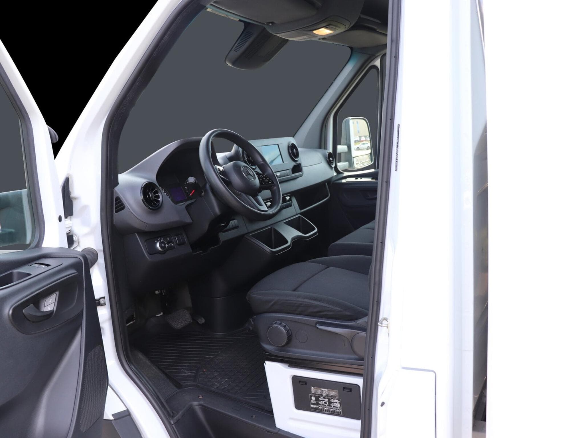 Mercedes Sprinter 317 CDI (2021) - Photo 8