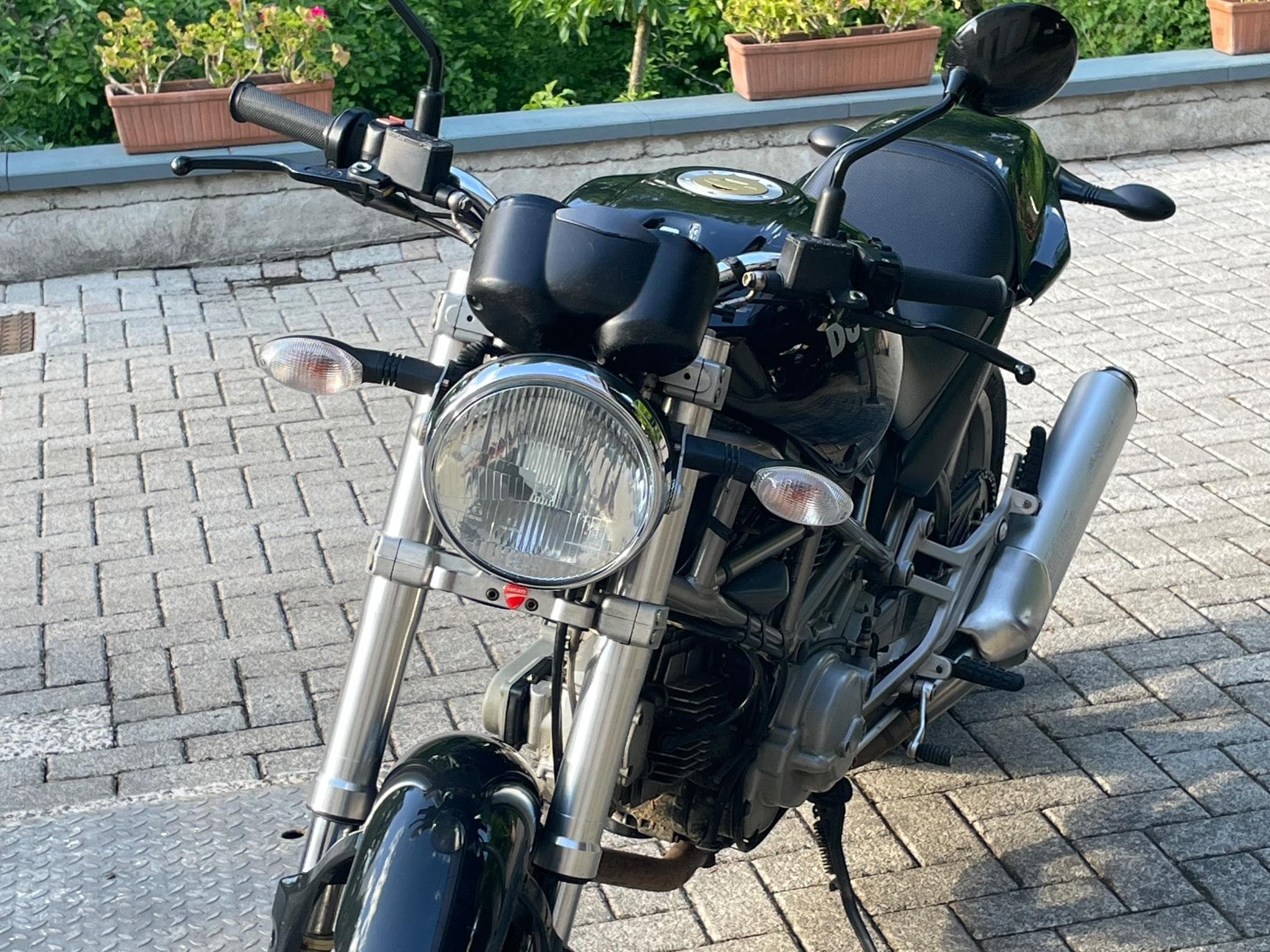 Ducati Monster 600 (M300AA) (2002) - Photo 3