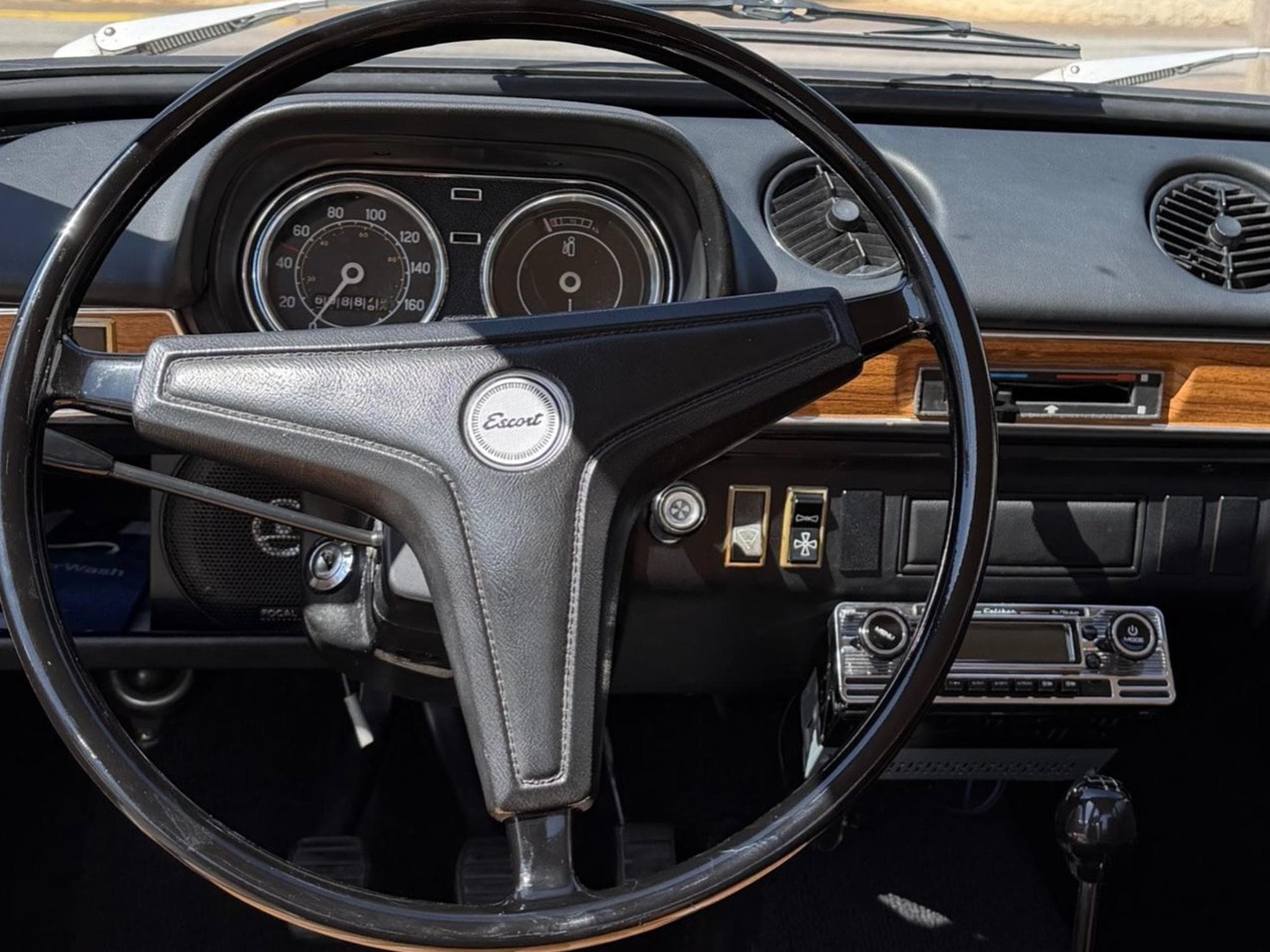 Ford Escort MK1 (1972) - Photo 2