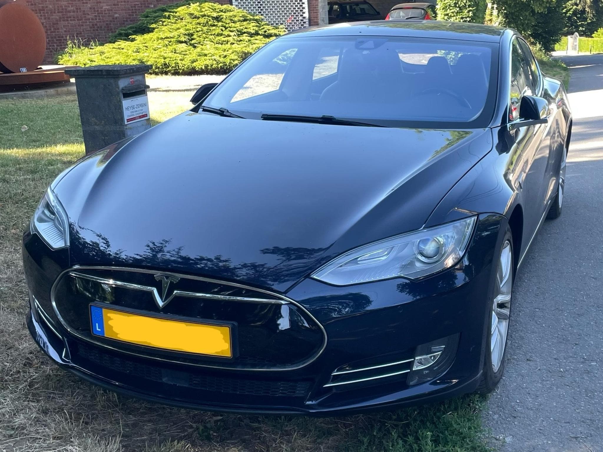 Tesla Model S New Battery (2024) + Free Charging (2014) - Photo 2