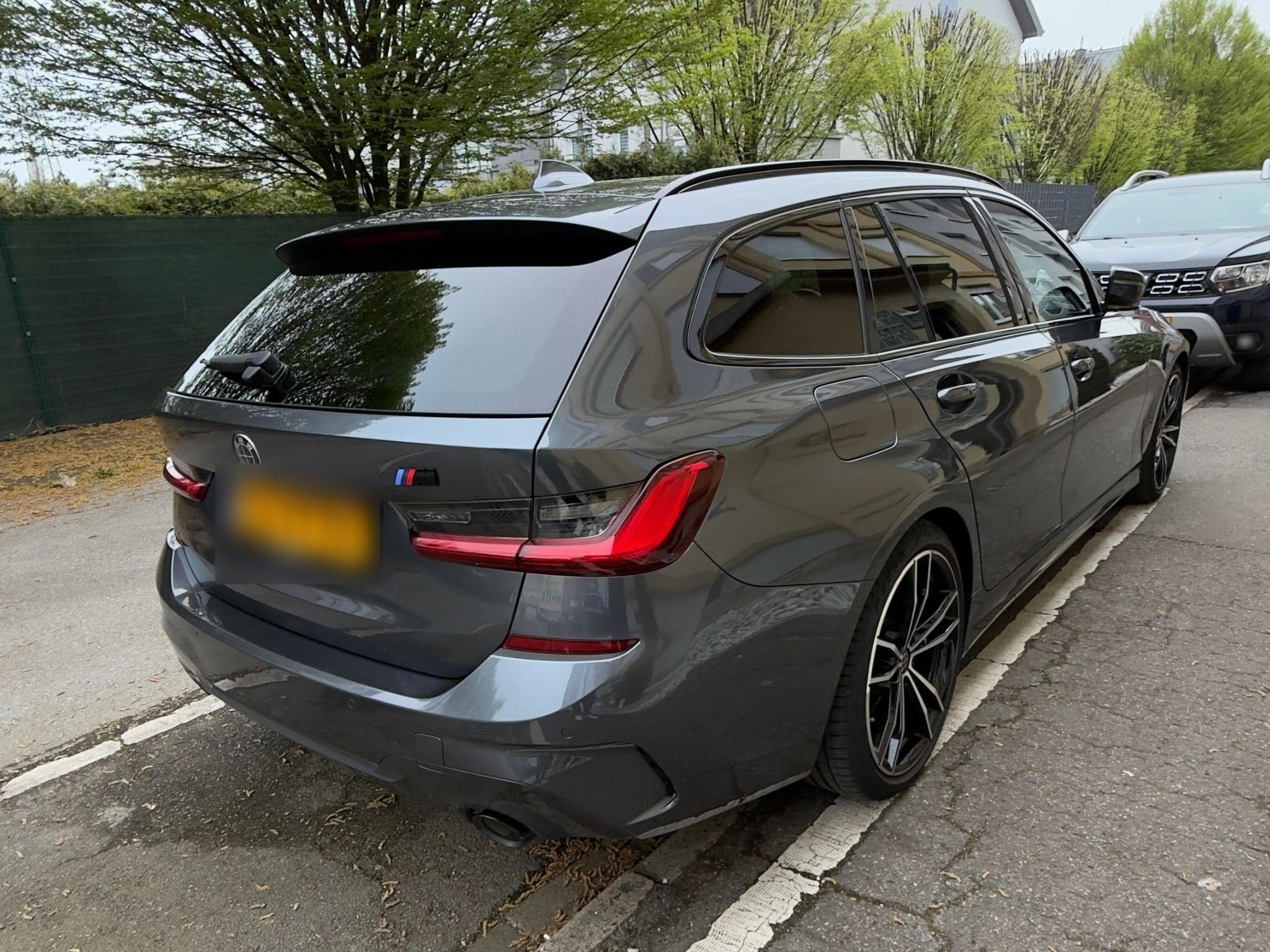 BMW 330 330I M sport touring (2021) - Photo 3