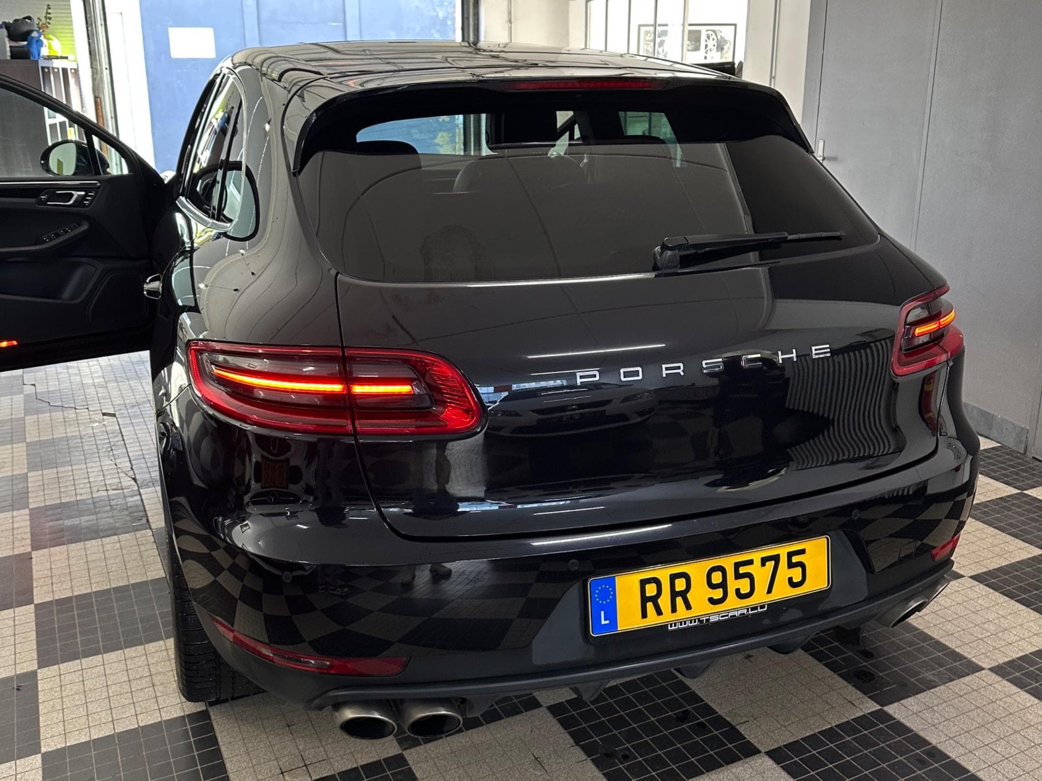 Porsche Macan S 3.0 (2014) - Photo 1