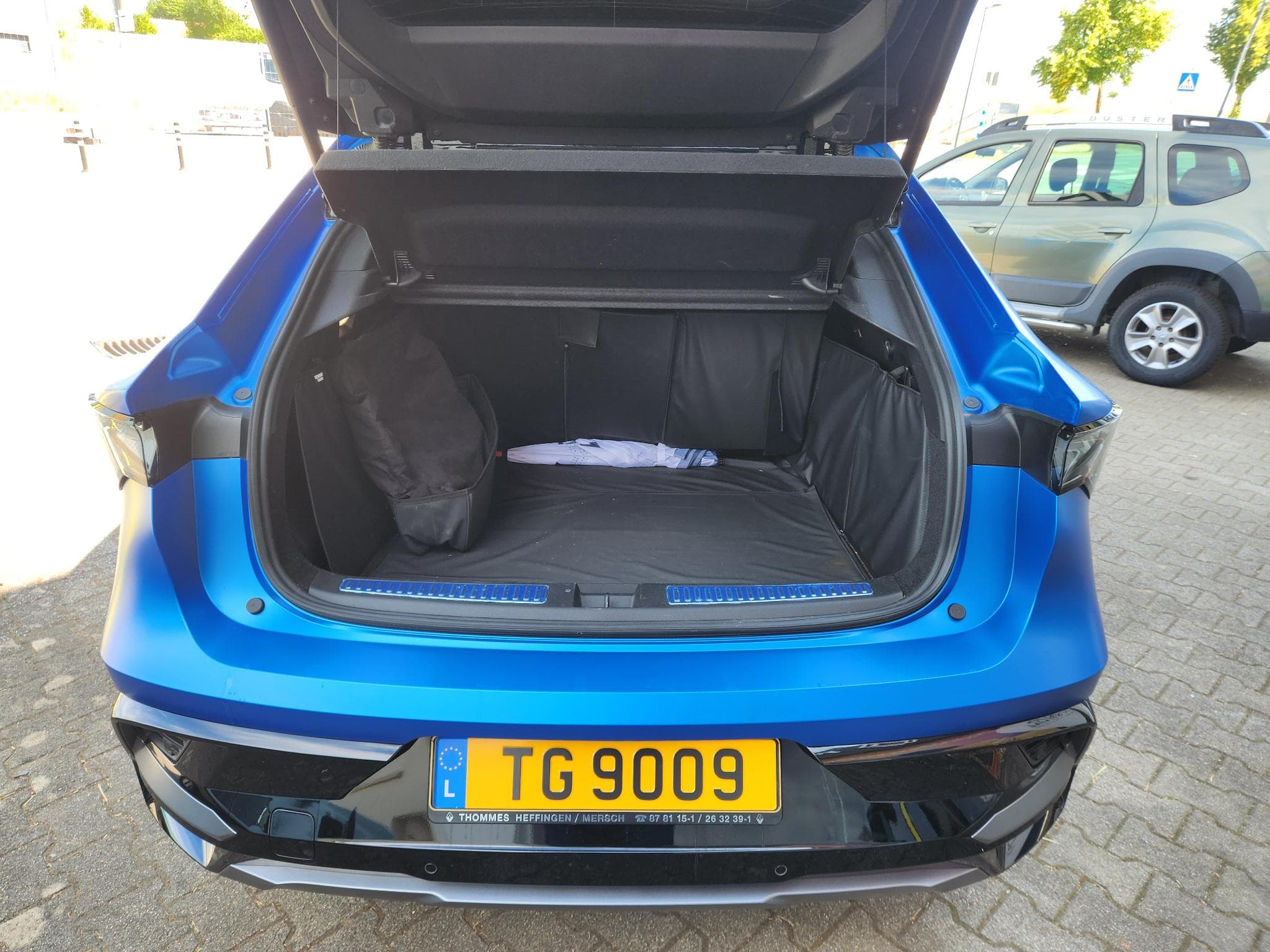 Renault Rafale E-Tech Hyper Hybrid 4X4 300 Atelier Alpine (2025) - Photo 10