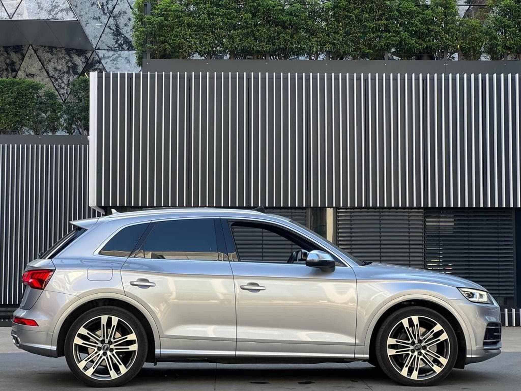 Audi SQ5 3.0 TDI / 347 PS / QUATTRO / S LINE / BANG & OLUFSEN / PANOR (2020) - Photo 7