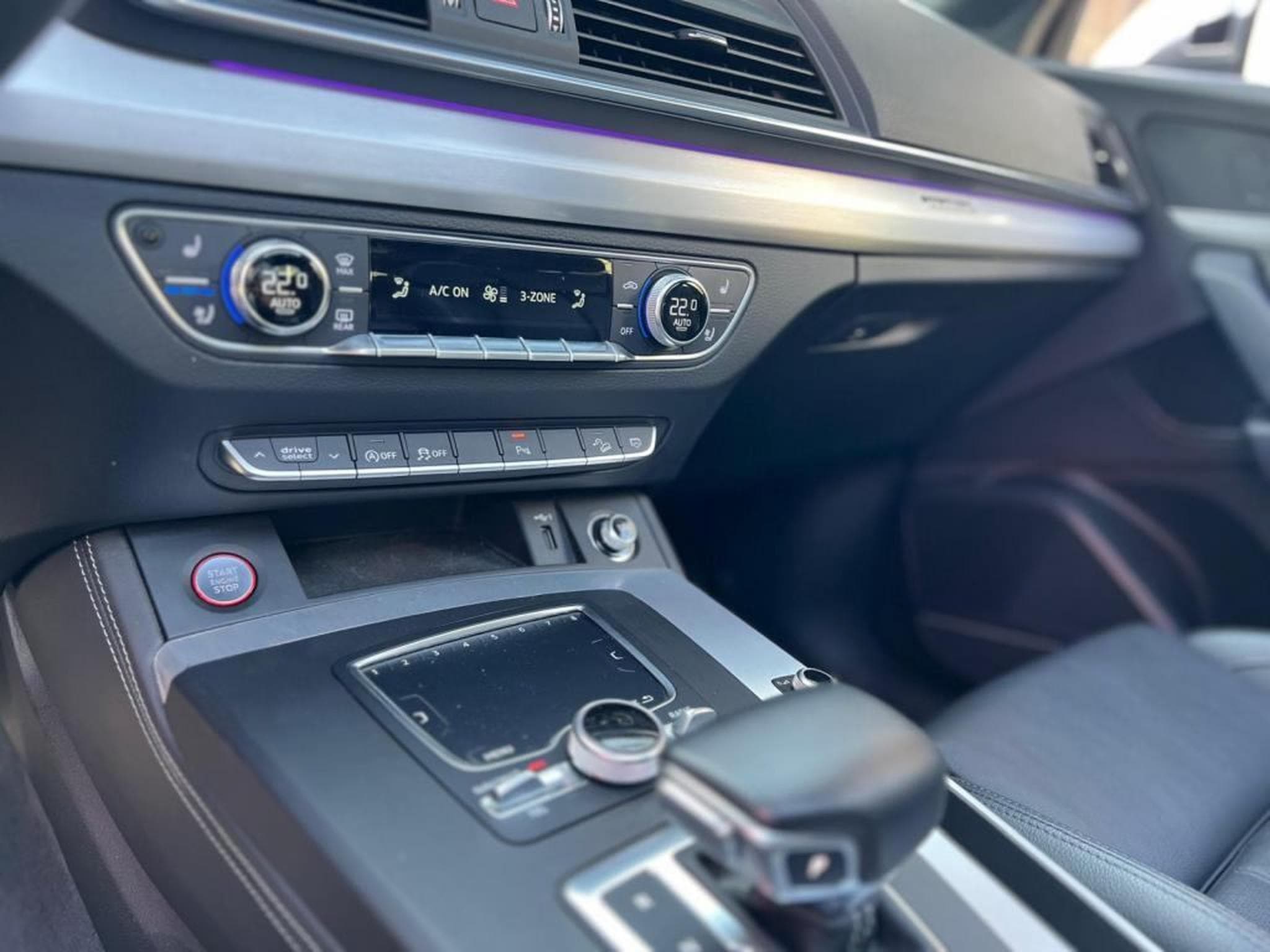 Audi SQ5 3.0 TDI / 347 PS / QUATTRO / S LINE / BANG & OLUFSEN / PANOR (2020) - Photo 18