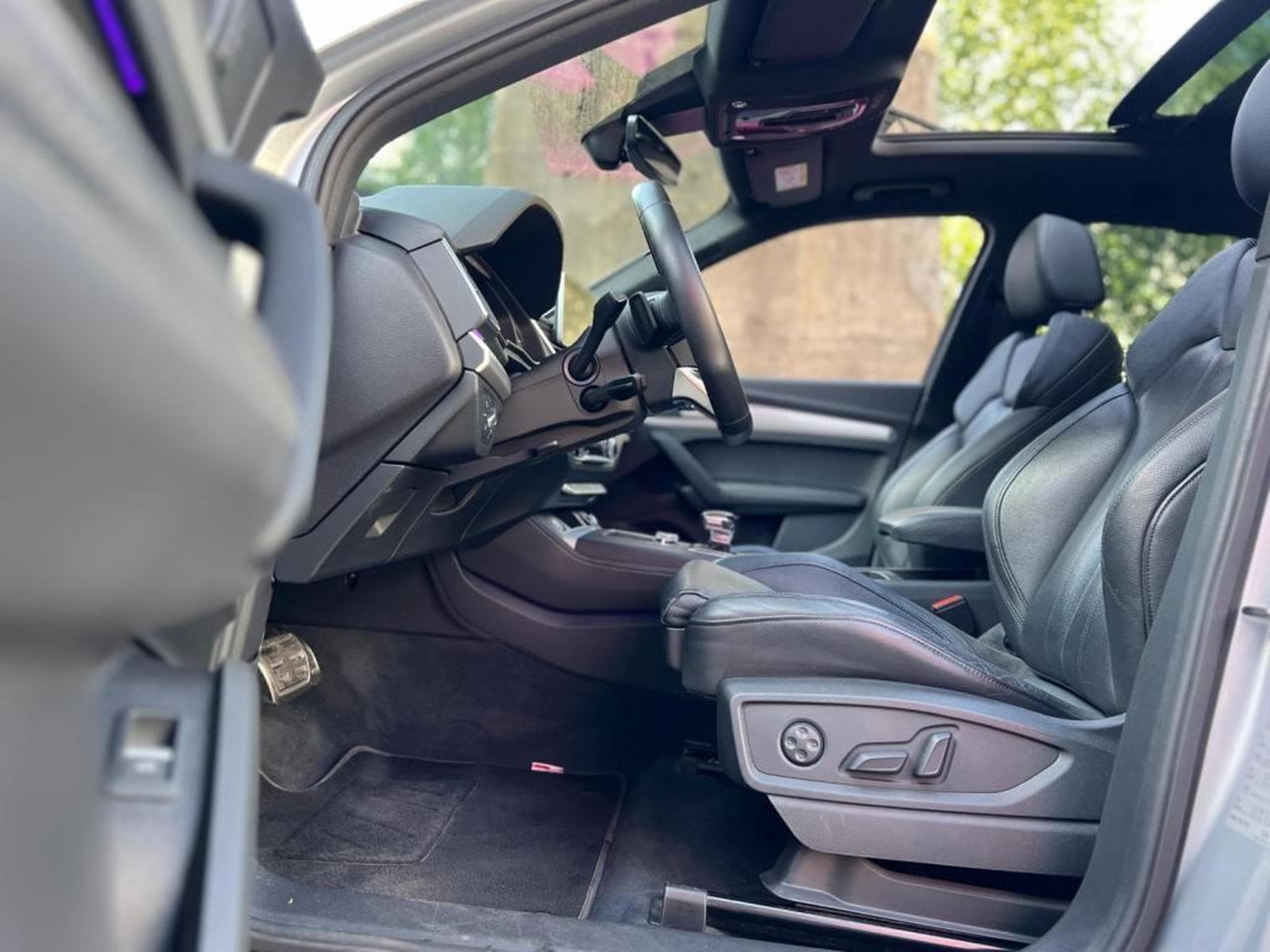Audi SQ5 3.0 TDI / 347 PS / QUATTRO / S LINE / BANG & OLUFSEN / PANOR (2020) - Photo 15