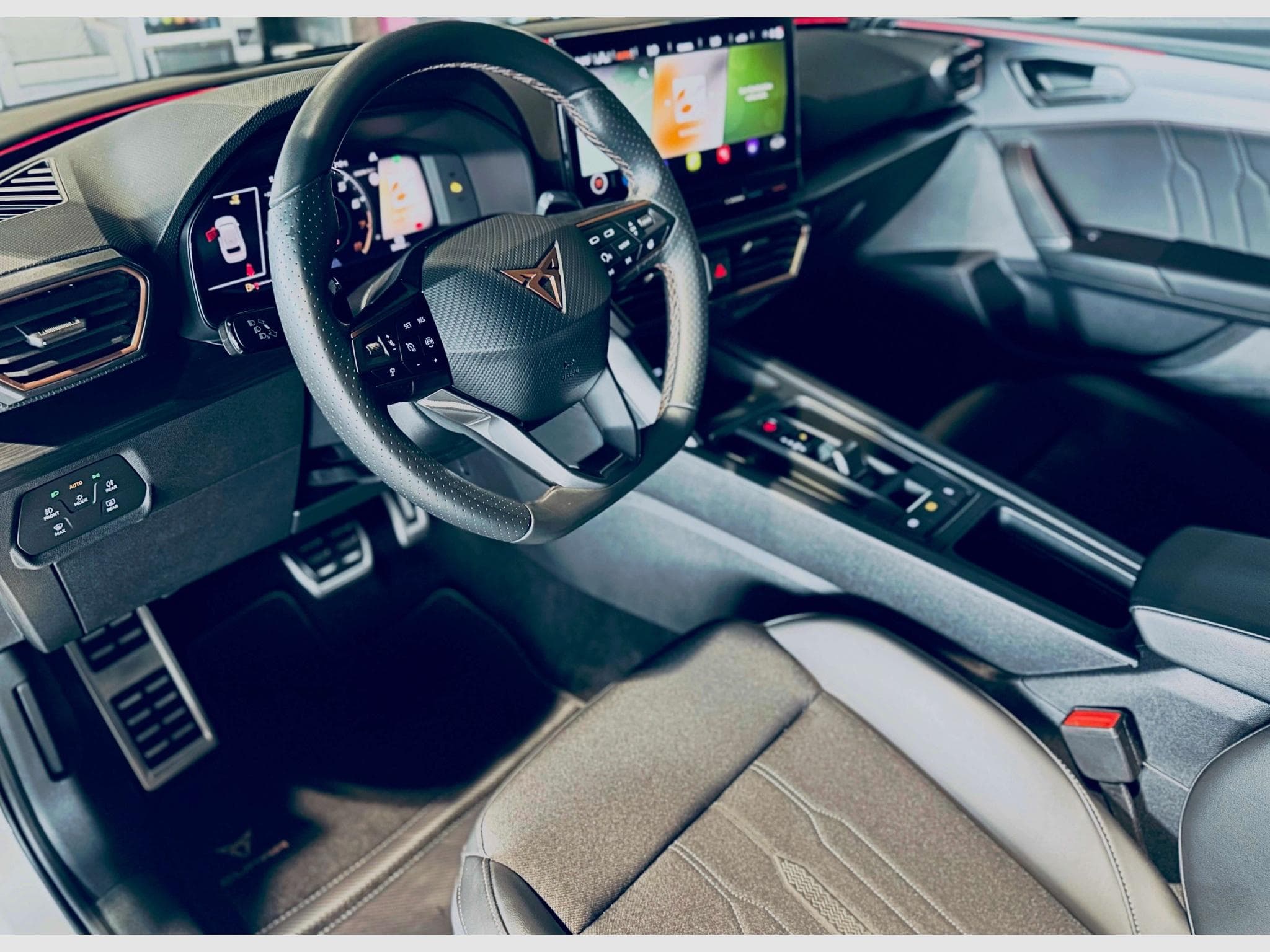 Cupra Leon LEON SPORTSTOURER VZ TSI DSG (2024) - Photo 8