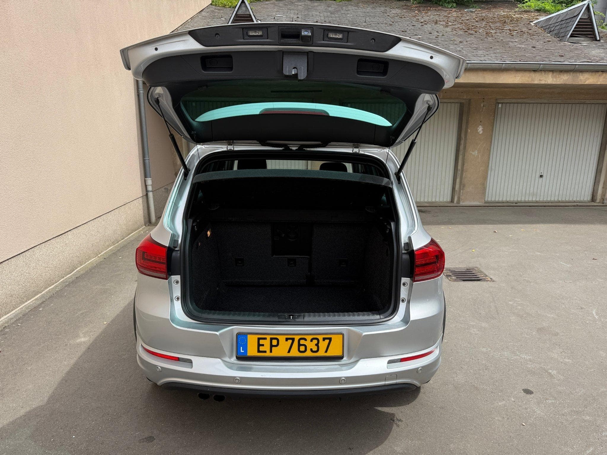 VW Tiguan 2.0 TDI 4motion - Sport & Style R-Line (2014) - Photo 7
