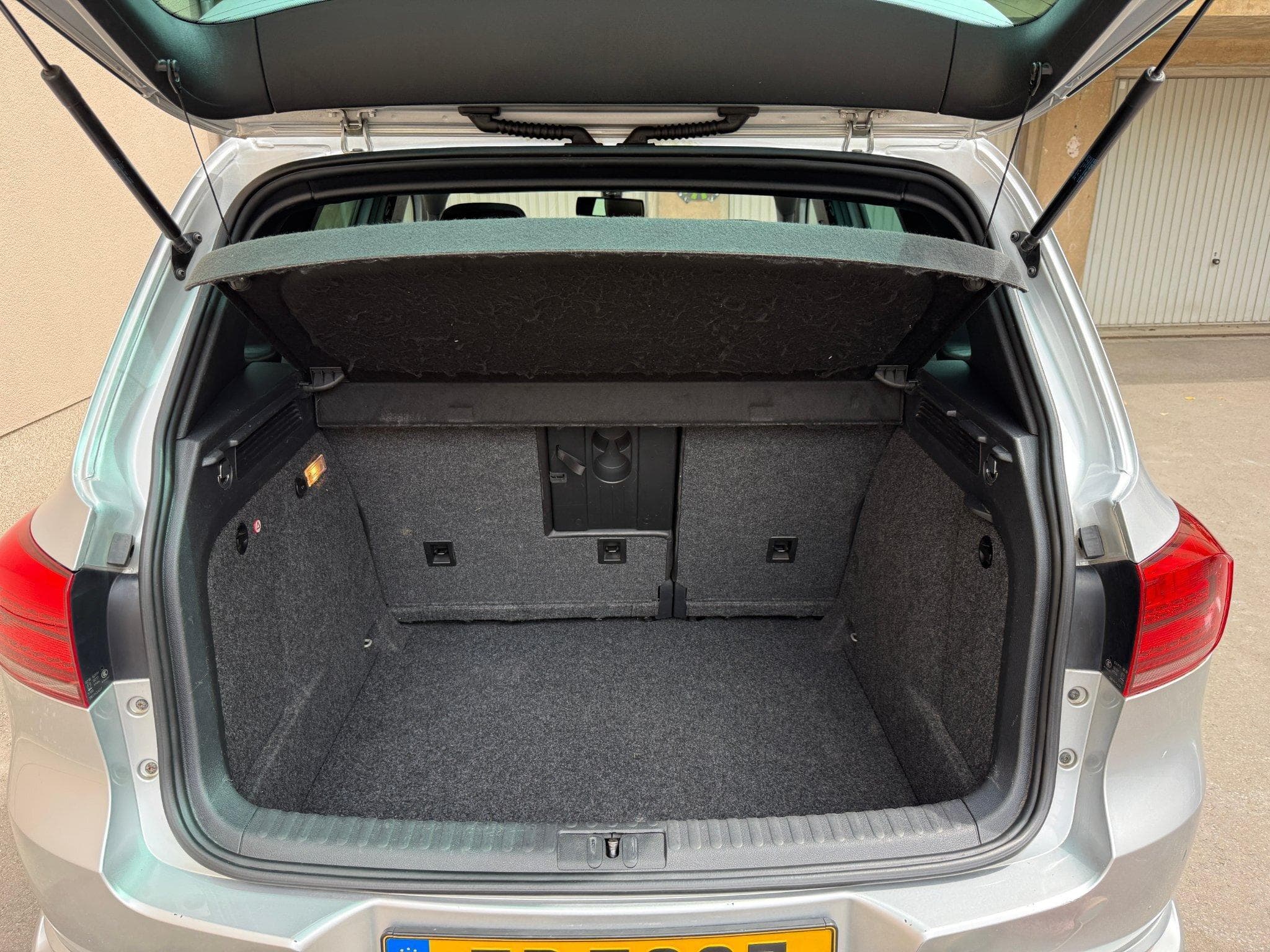 VW Tiguan 2.0 TDI 4motion - Sport & Style R-Line (2014) - Photo 8