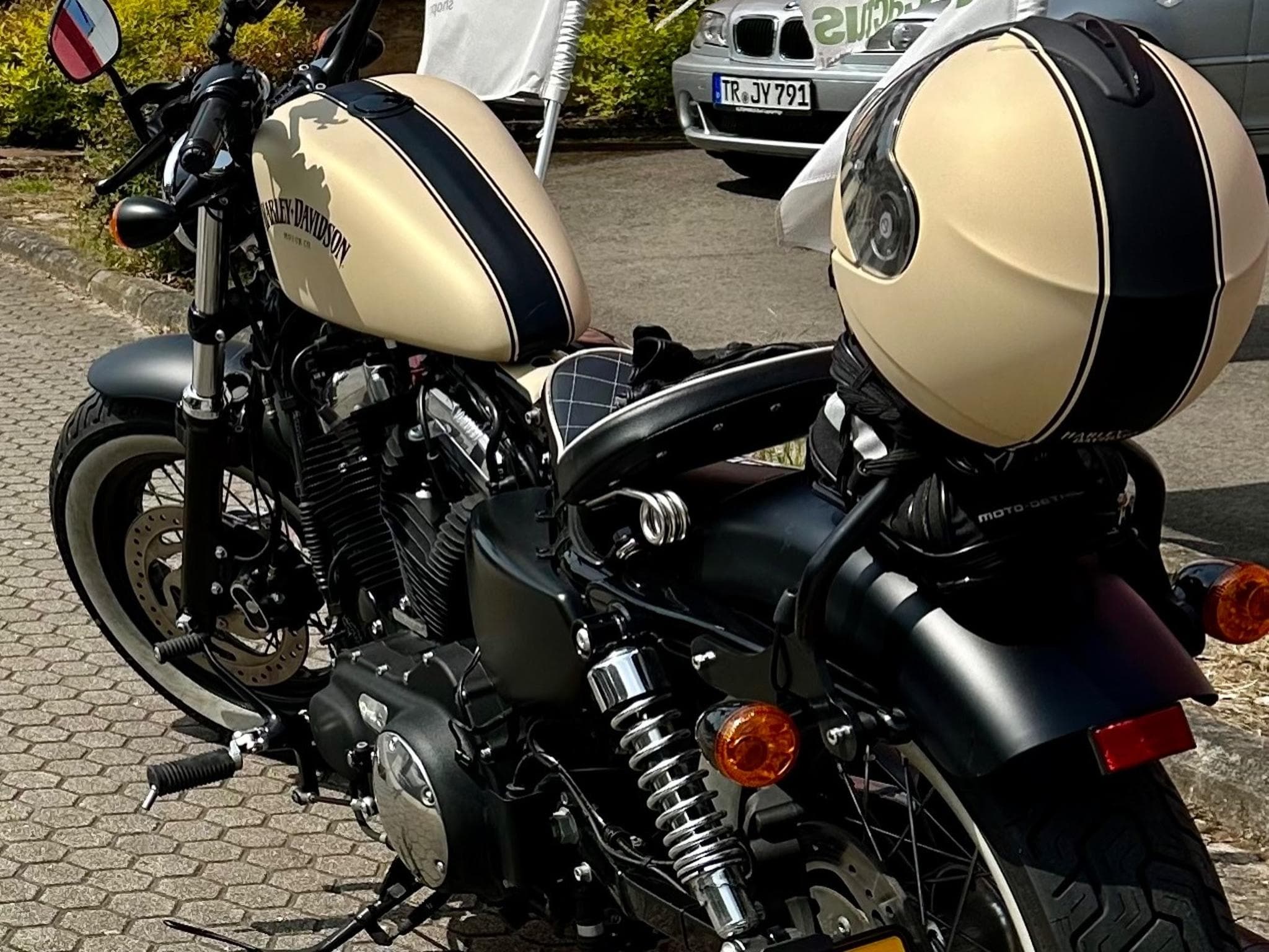 Harley-Davidson Sportster (2014) - Photo 1