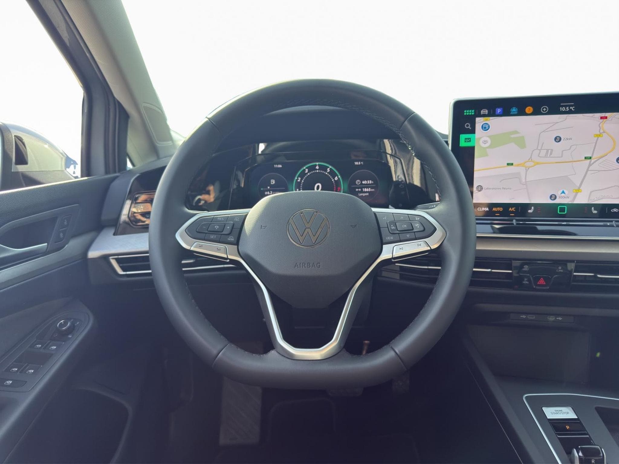VW Golf Life (2026) - Photo 10