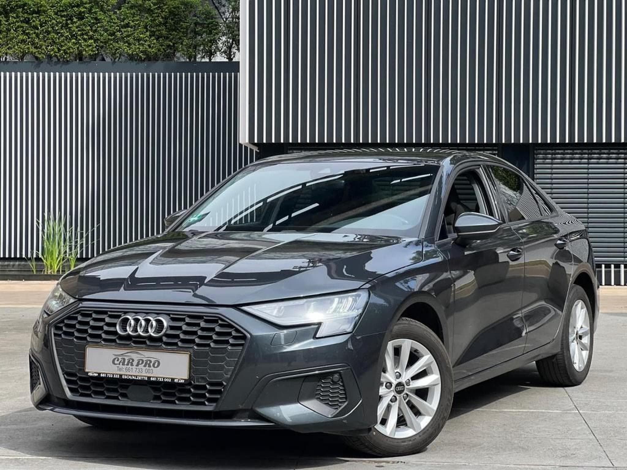 Audi A3 DIESEL / AUTOMATIQUE / ATTACHE REMORQUE (2022) - Photo 1