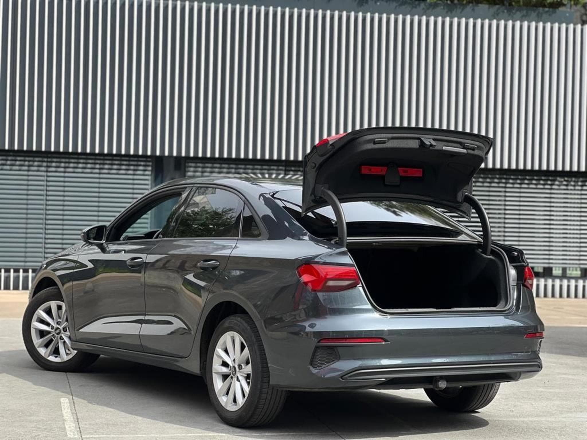 Audi A3 DIESEL / AUTOMATIQUE / ATTACHE REMORQUE (2022) - Photo 10