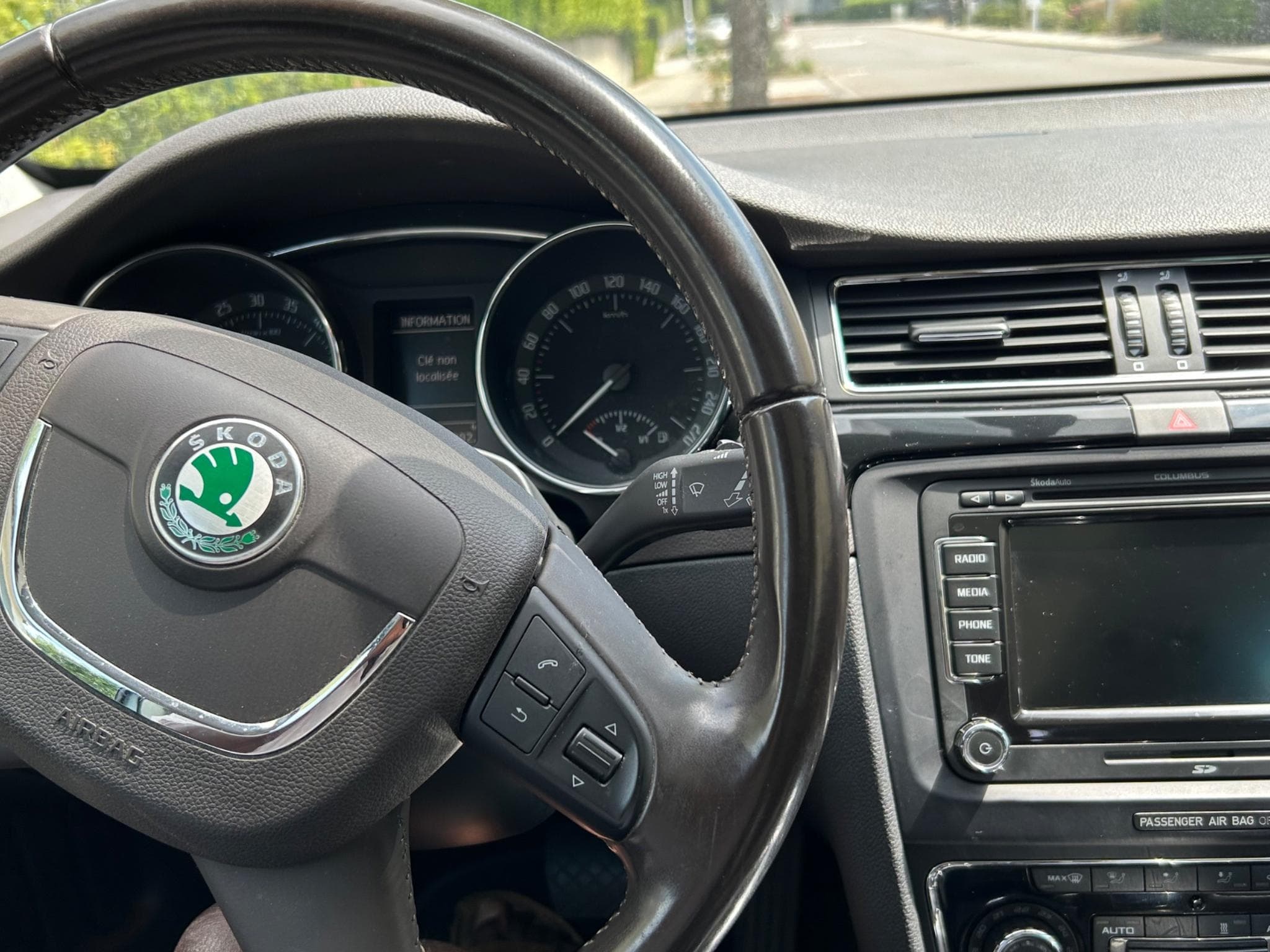 Skoda Superb Superb Combi Elegance L&K 2.0 (2012) - Photo 5