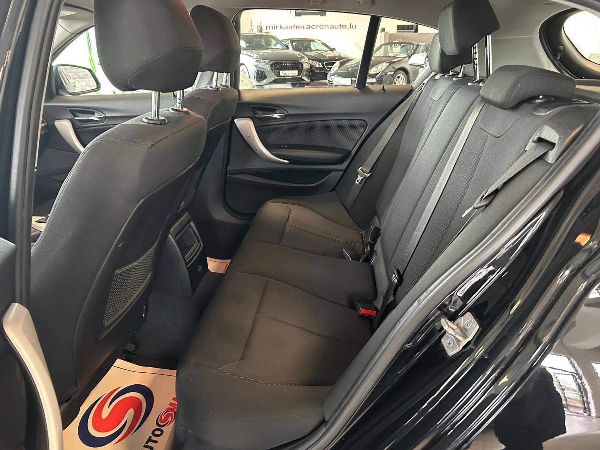 BMW 118 d Advantage ** SHZ ** BLUETOOTH ** (2016) - Photo 12