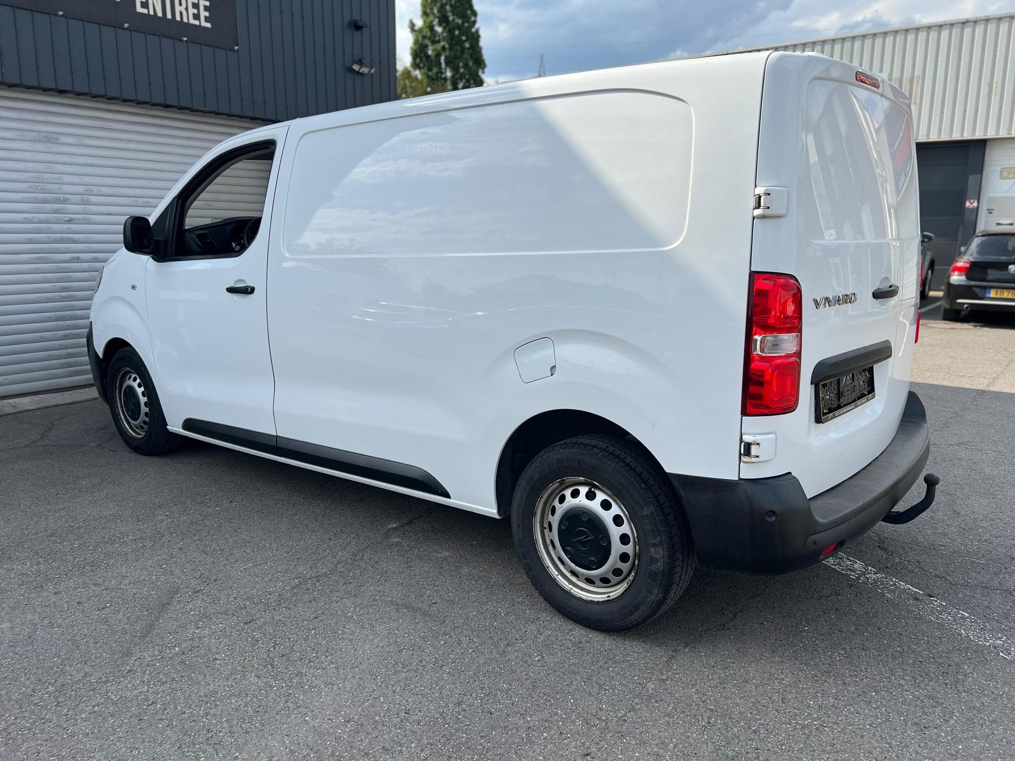 Opel Vivaro 2,0 HDI Premium AUTO full options (2021) - Photo 6