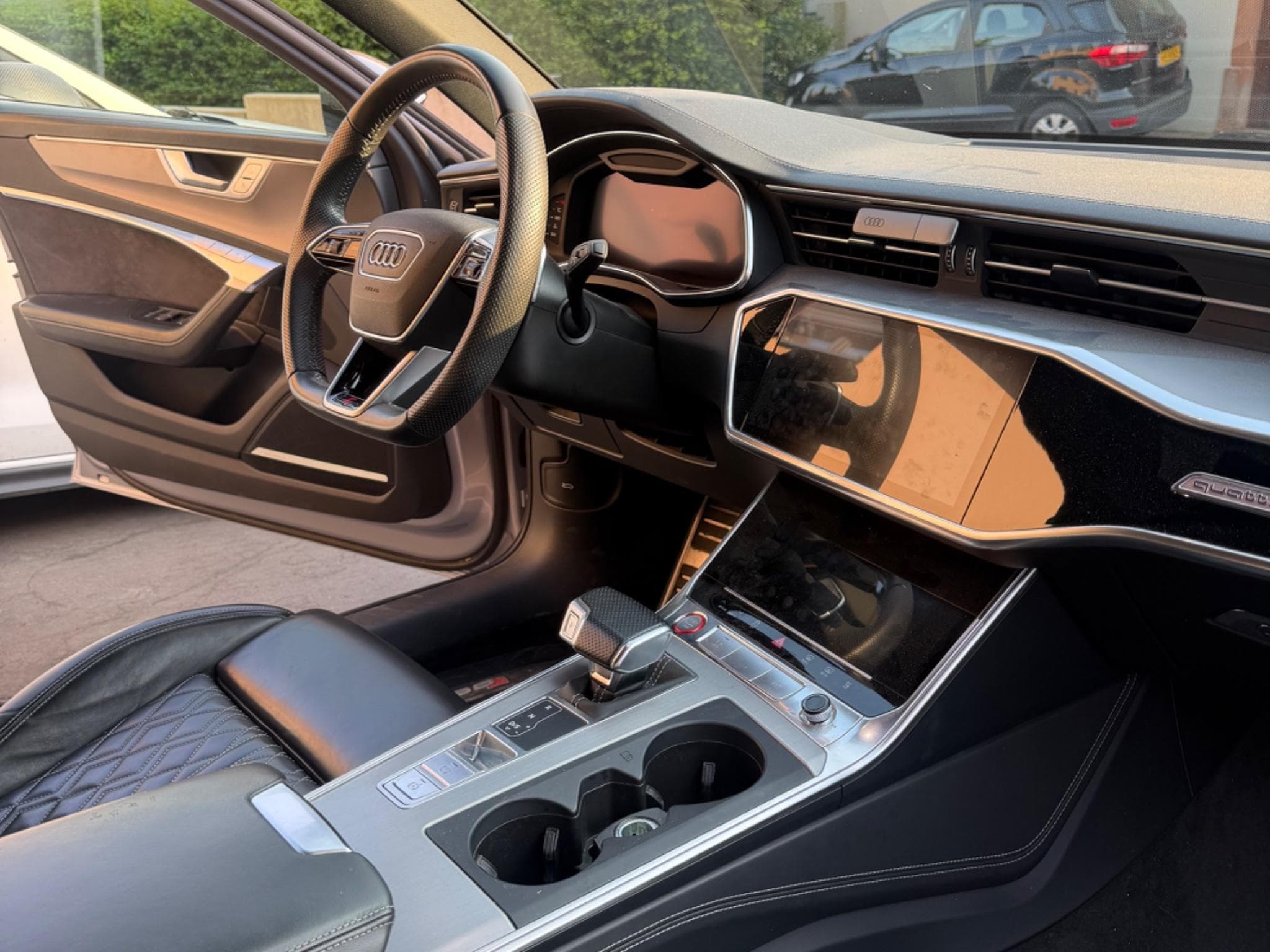 Audi S6 (2020) - Photo 11