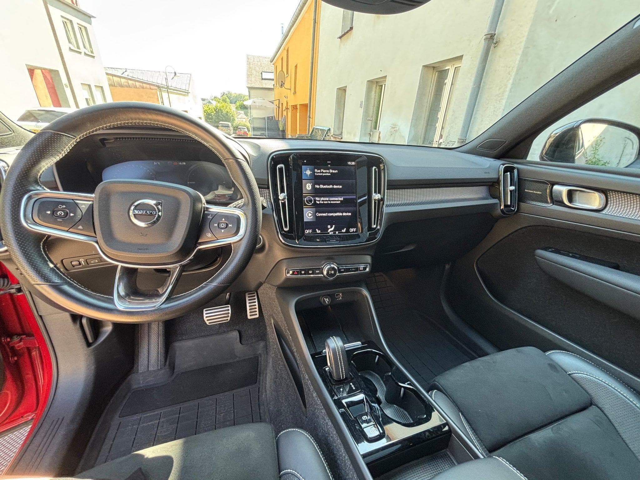 Volvo XC40 R-Design (2020) - Photo 9
