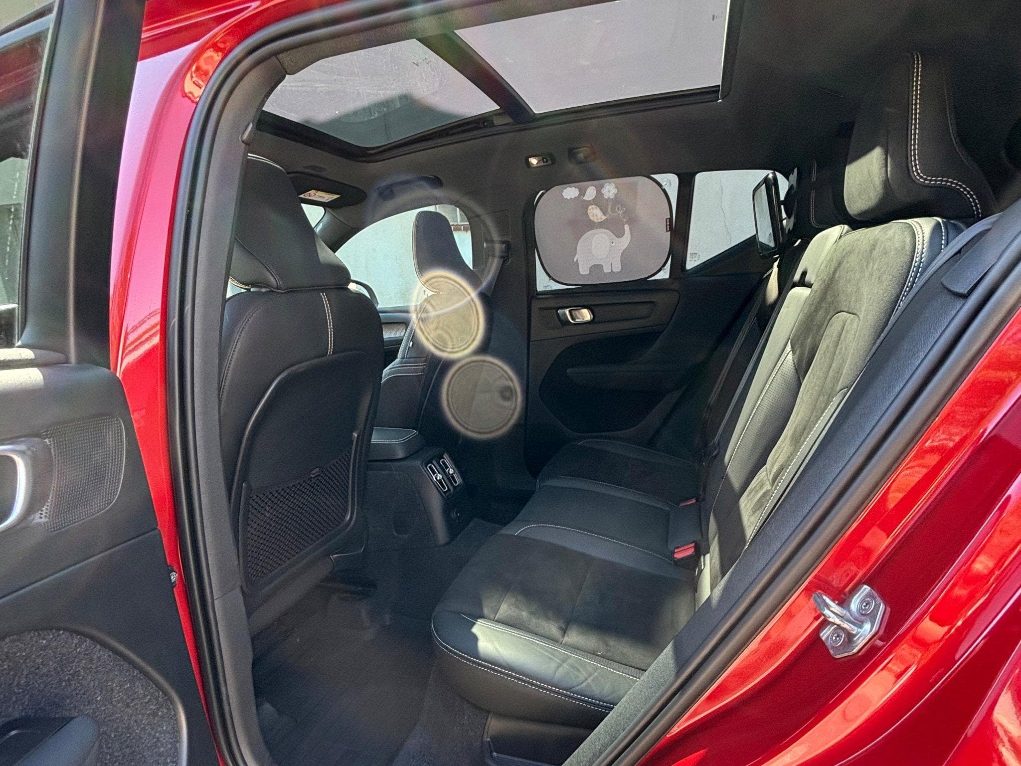 Volvo XC40 R-Design (2020) - Photo 11