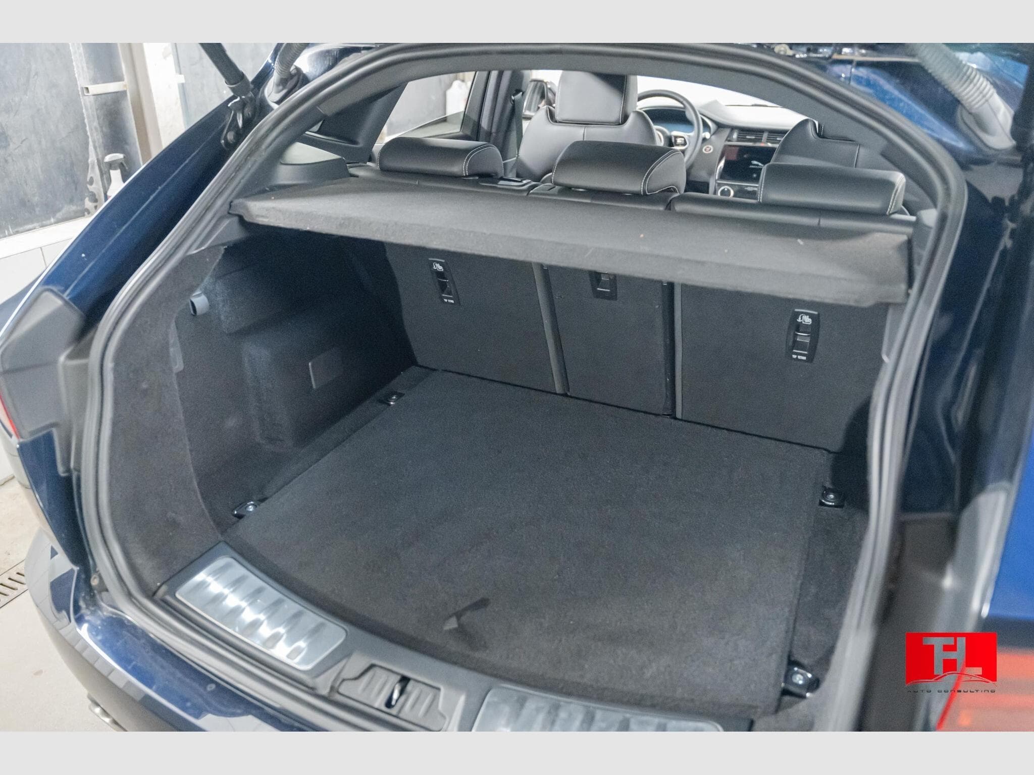 Jaguar E-Pace P200 R-Dynamic S AWD 2024MY (2023) - Photo 12