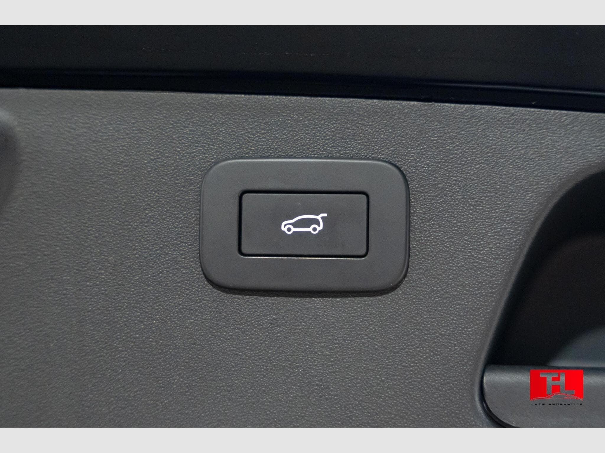 Jaguar E-Pace P200 R-Dynamic S AWD 2024MY (2023) - Photo 13