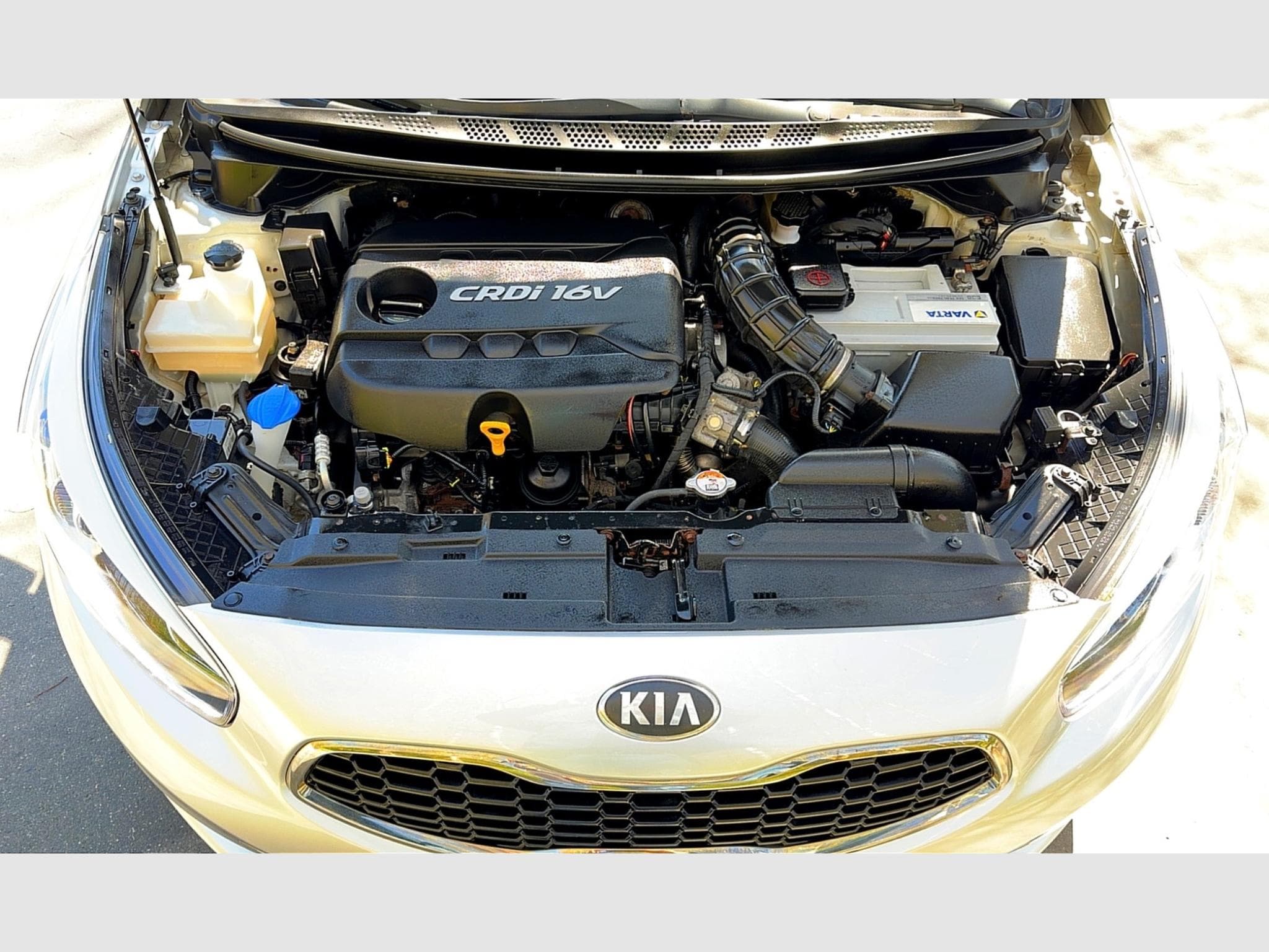Kia Ceed 1.6 crdi (2014) - Photo 6