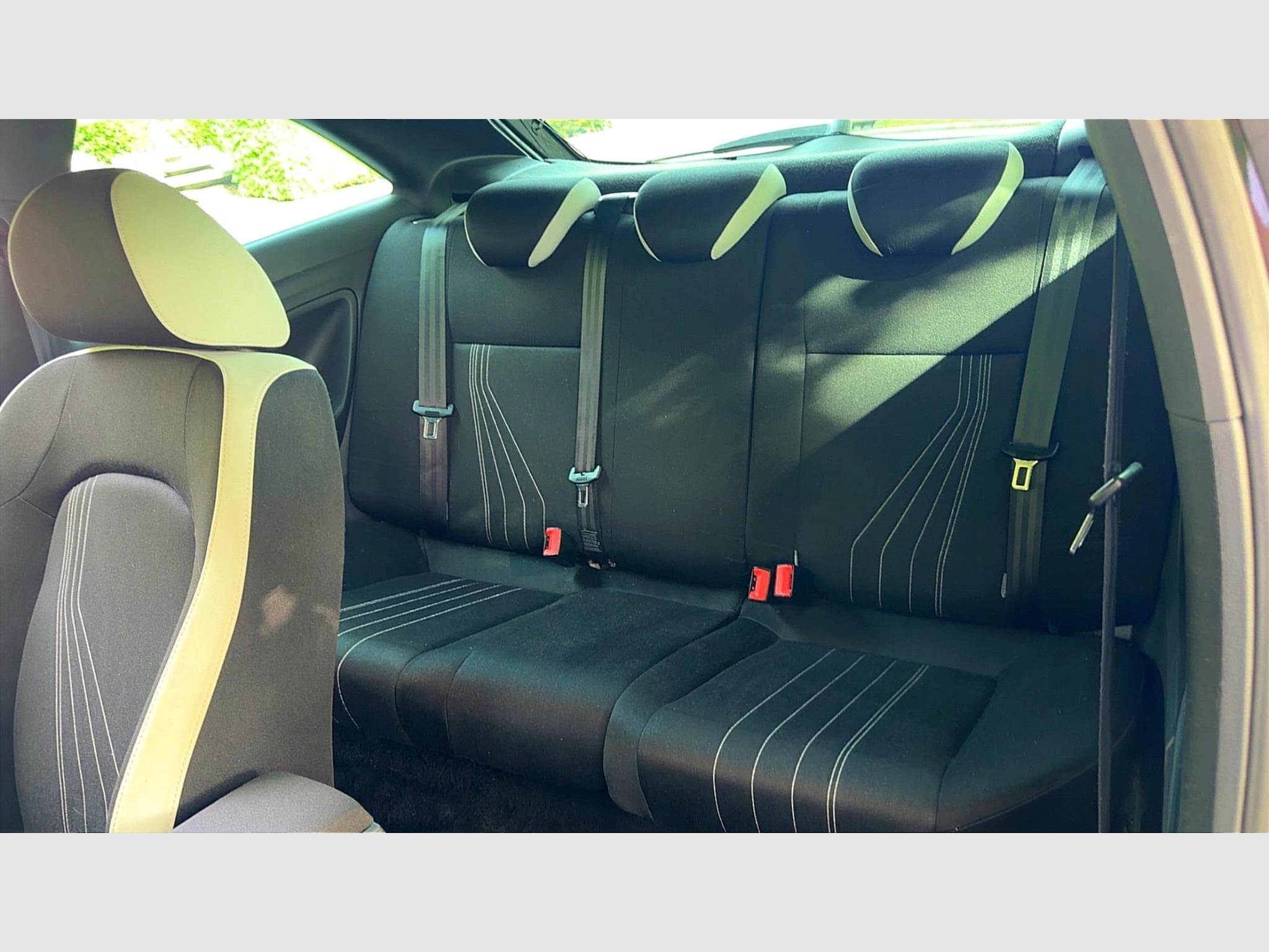 Seat Ibiza Cupra 1.4 Tsi Dsg (2013) - Photo 10