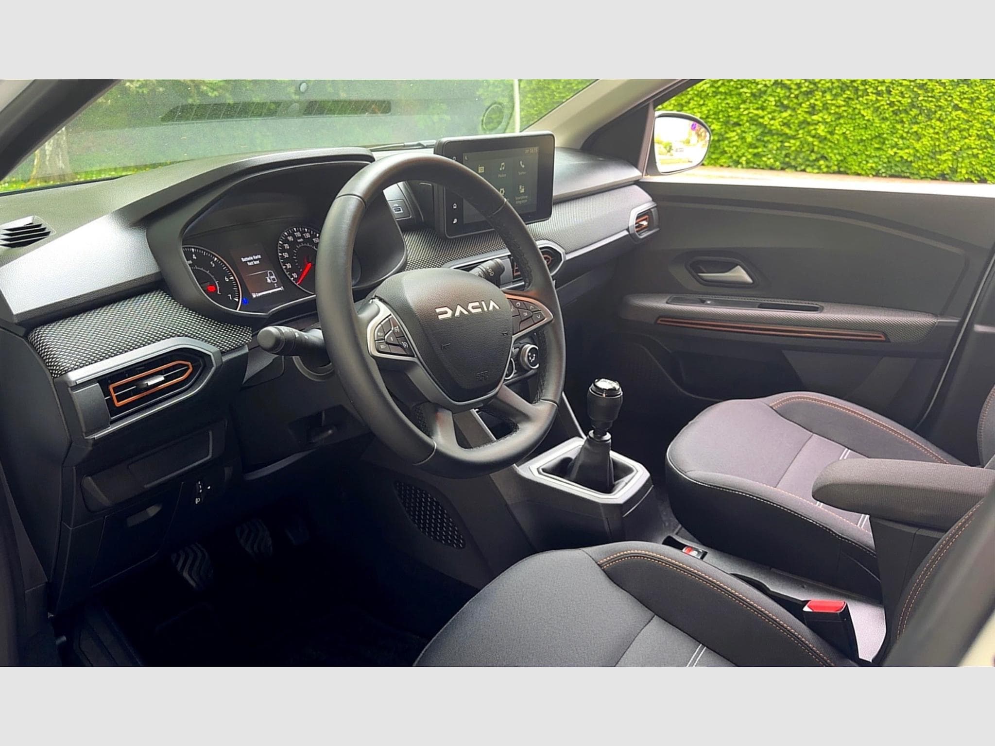 Dacia Sandero Stepway Tce 110 (2023) - Photo 7