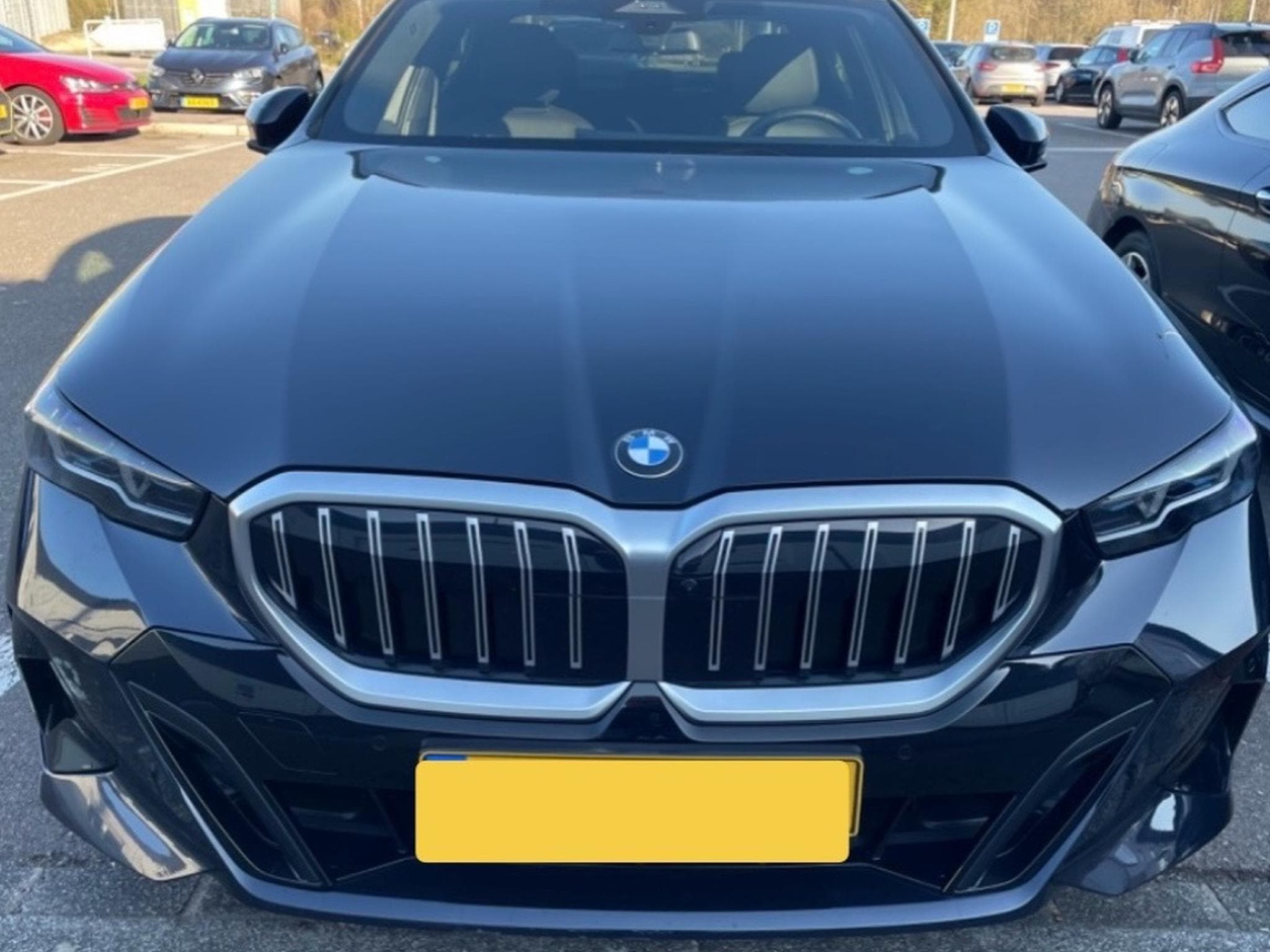 BMW 520 sport M (2024) - Photo 2