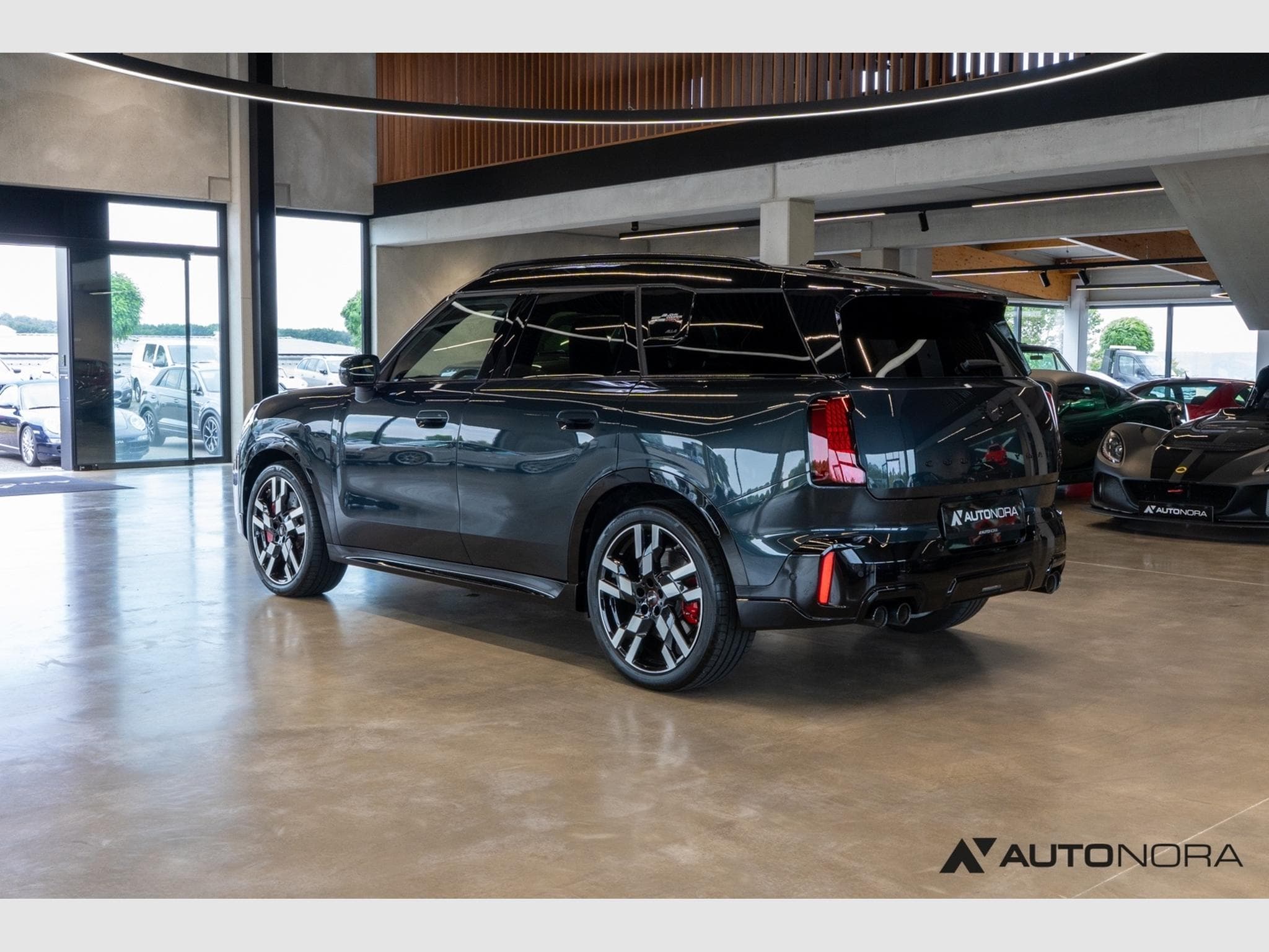 Mini Countryman JCW Countryman ALL4 (2025) - Photo 2