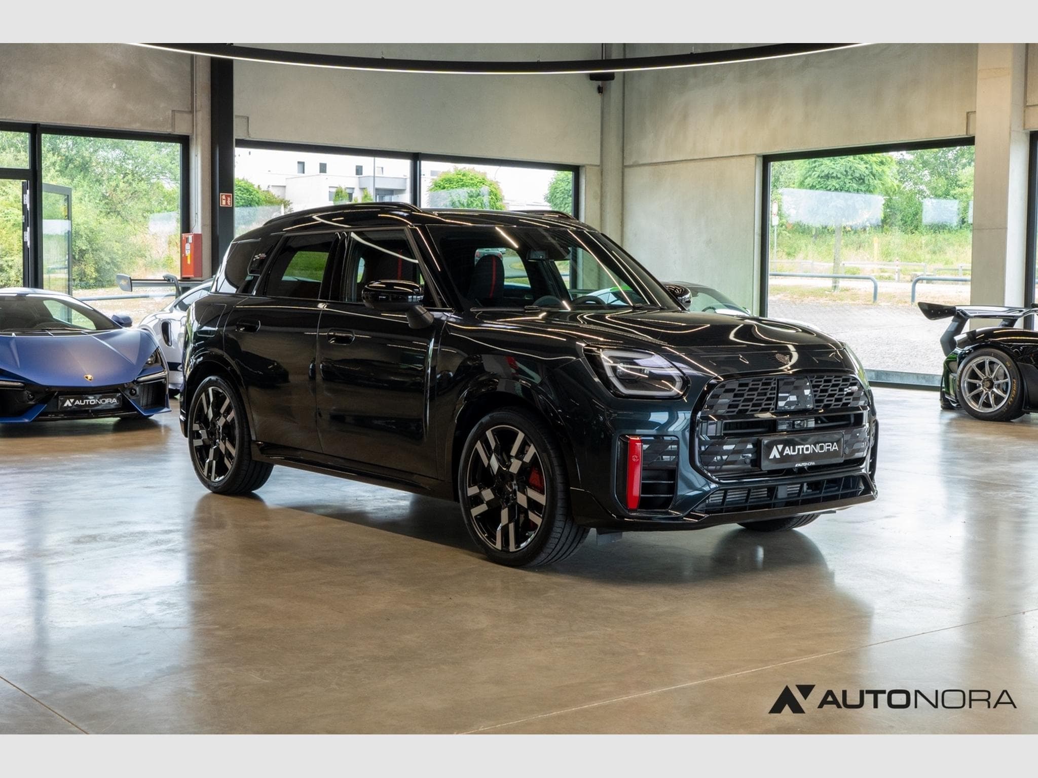 Mini Countryman JCW Countryman ALL4 (2025) - Photo 3