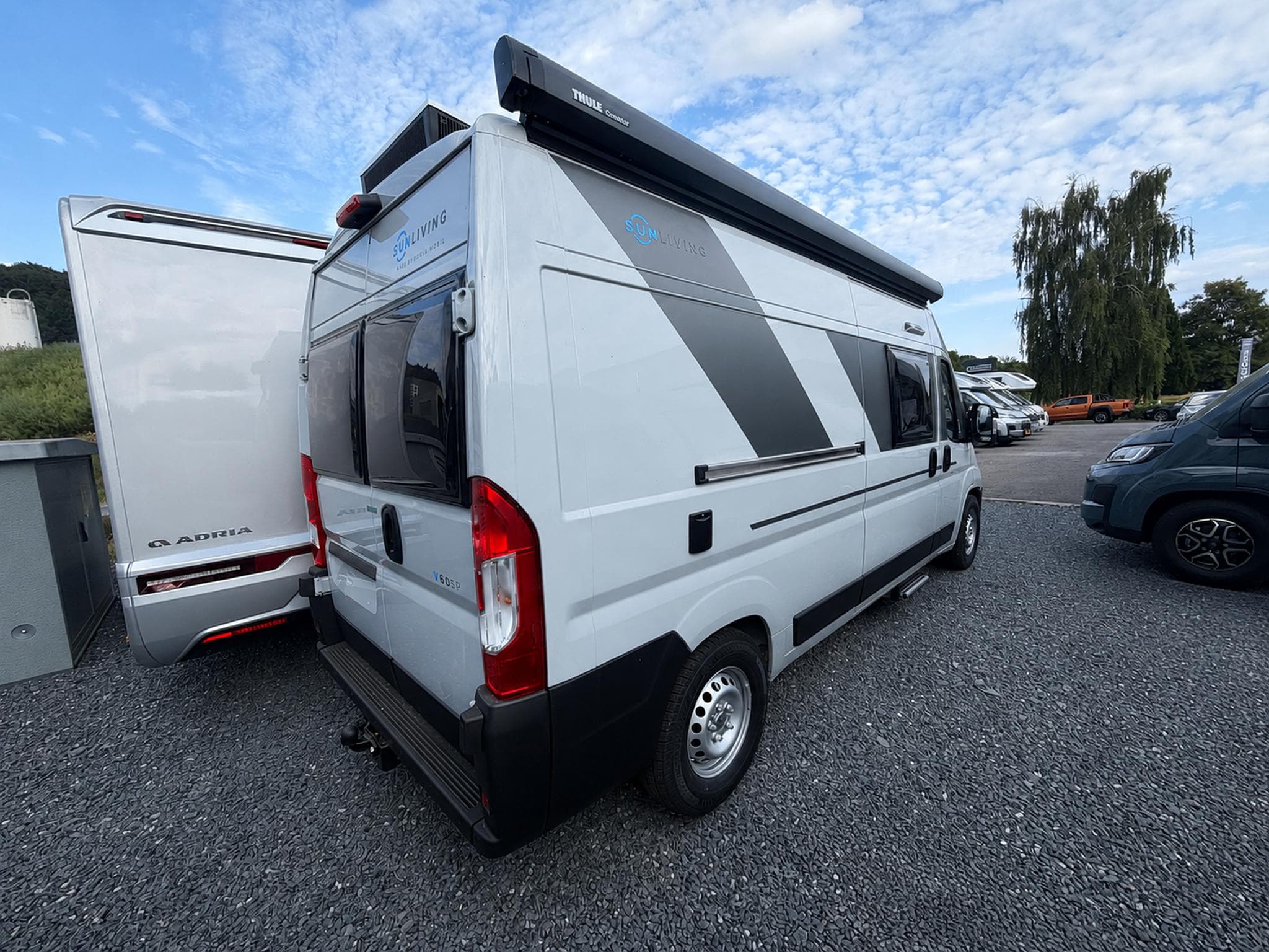 Sun Living Serie V 60 SP Pop-Up Tent (2026) - Photo 2
