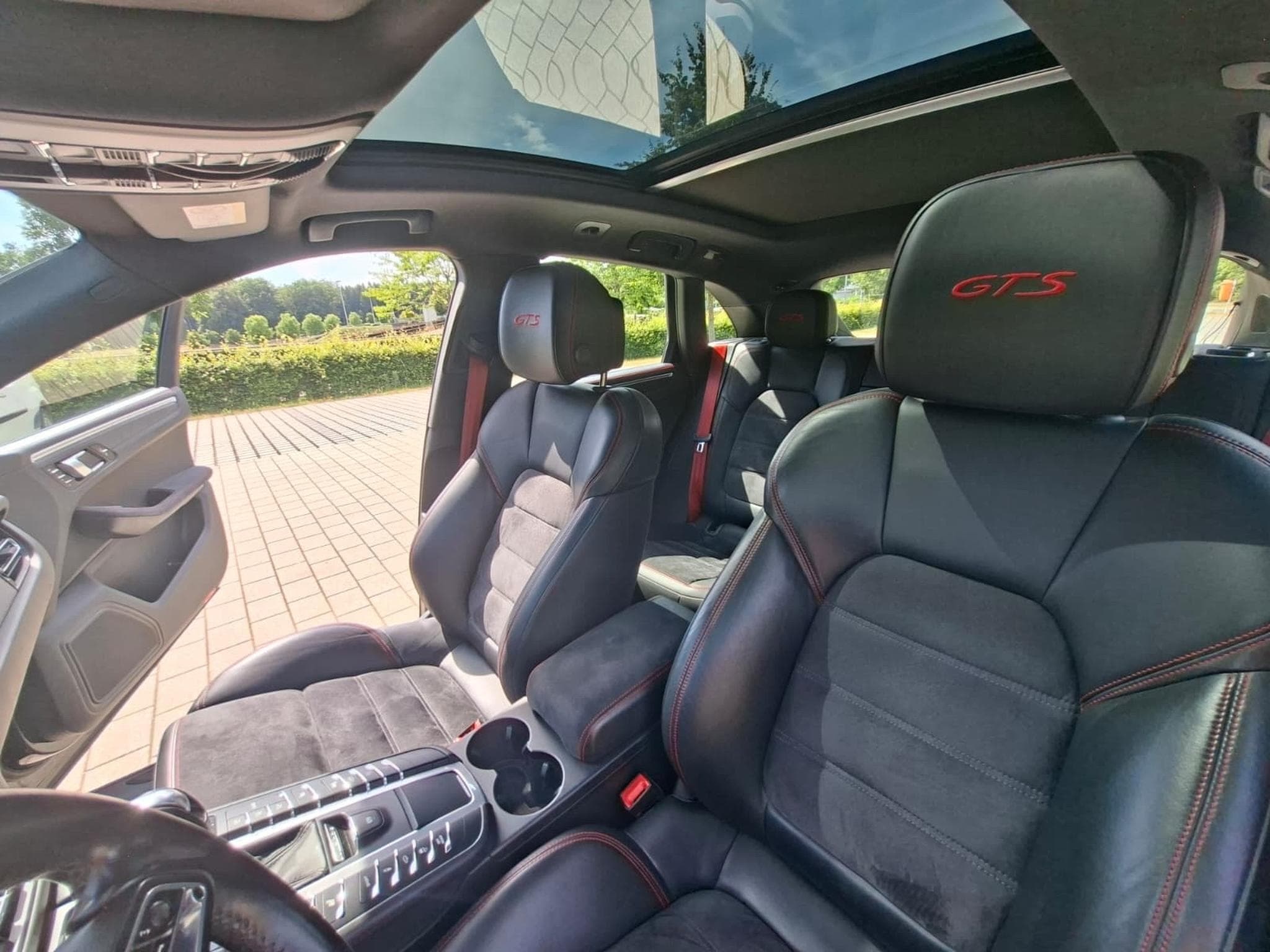 Porsche Macan GTS (2020) - Photo 8
