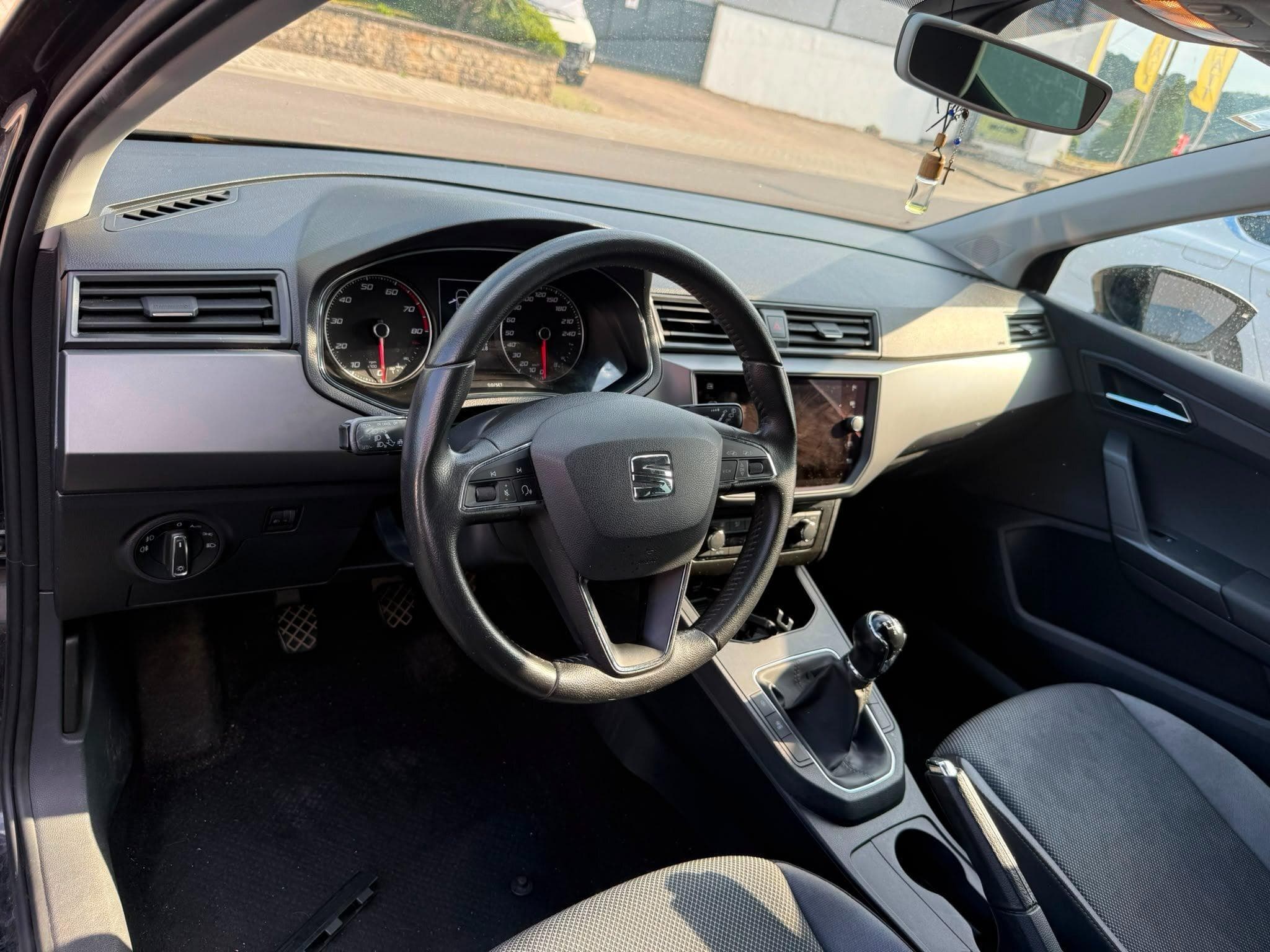 Seat Ibiza Excellence 1.0 MPI (2019) - Photo 7