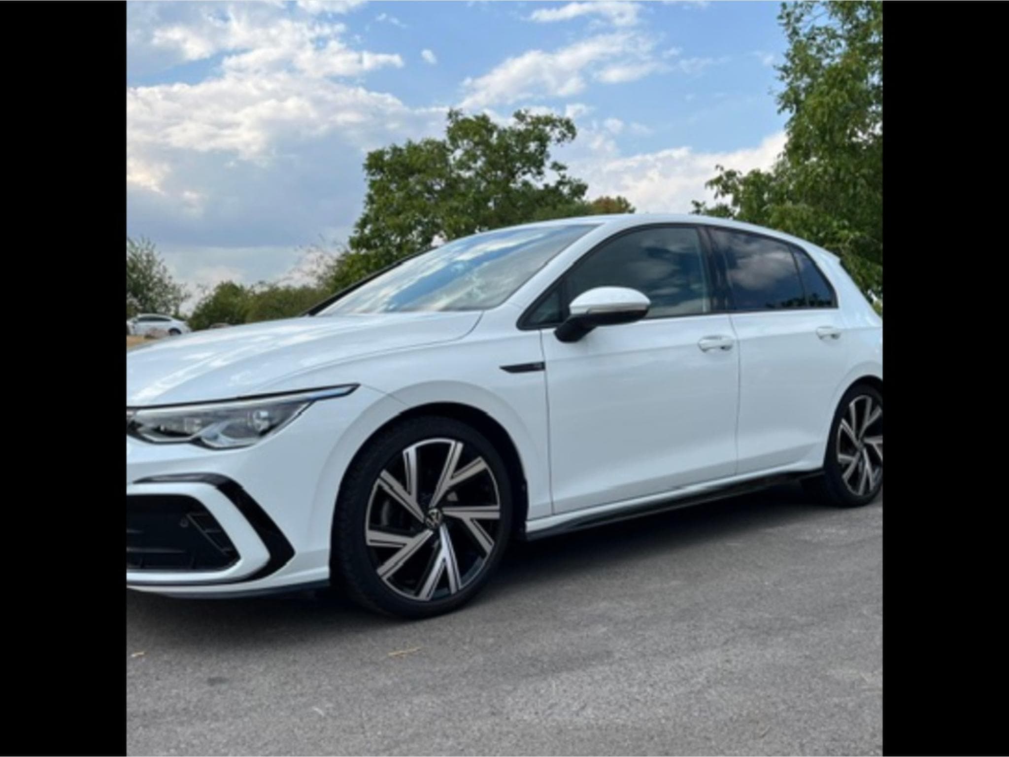 VW Golf VIII R-LINE (2023) - Photo 3