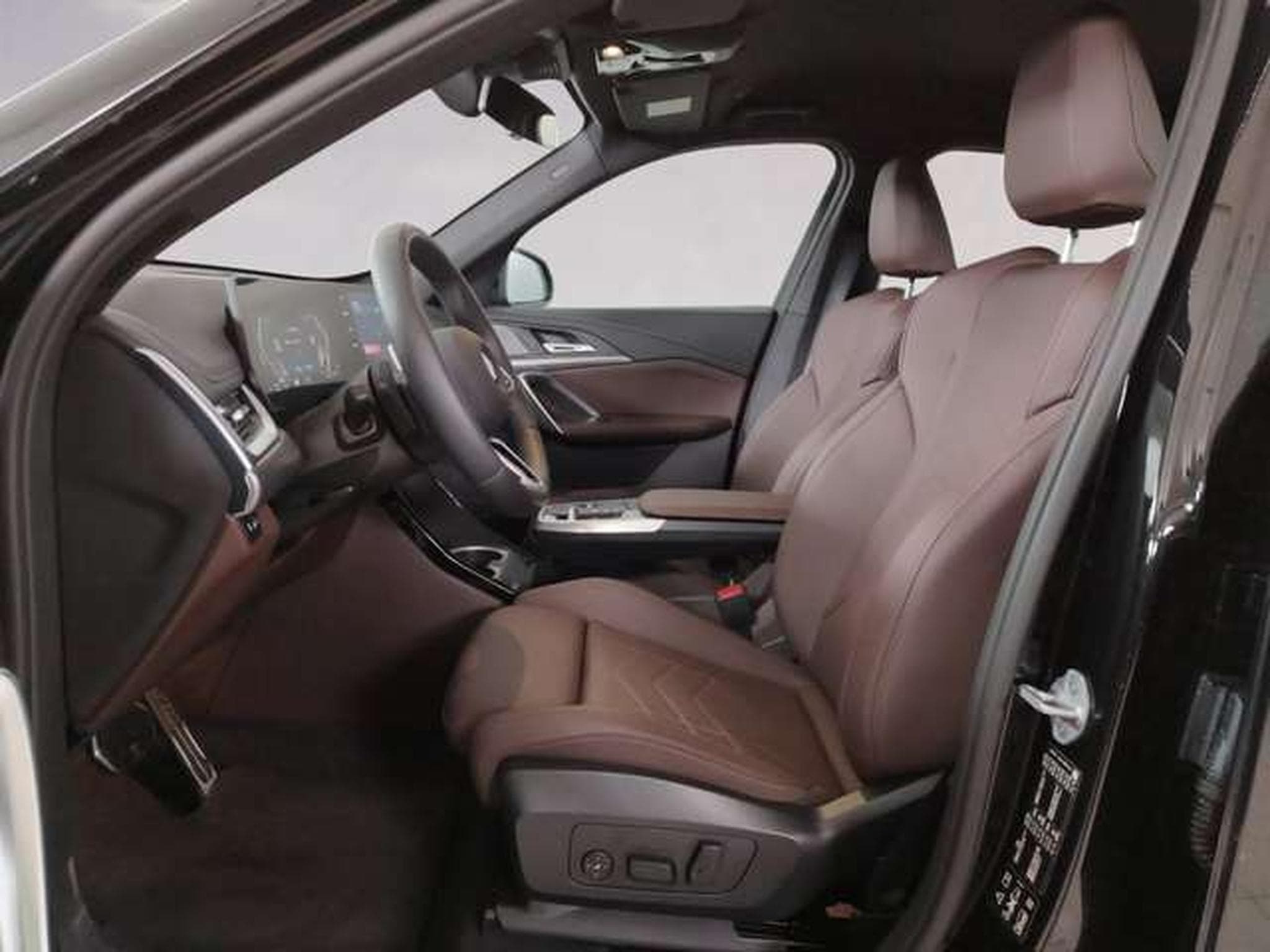 BMW X1 xDrive20d HK HiFi DAB LED Shz (2025) - Photo 9