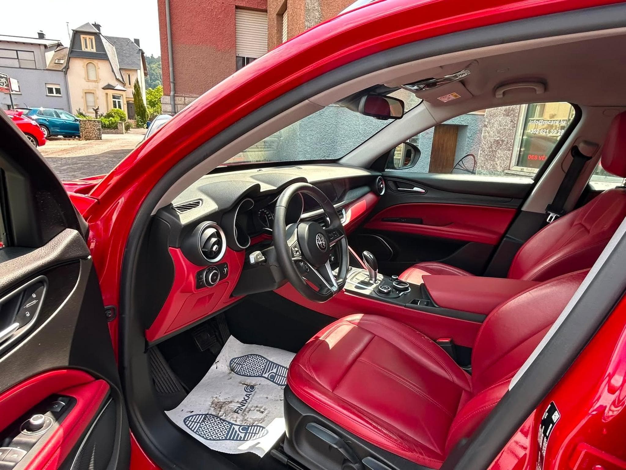 Alfa-Romeo Stelvio 2.0 201CV Q4 (2018) - Photo 10