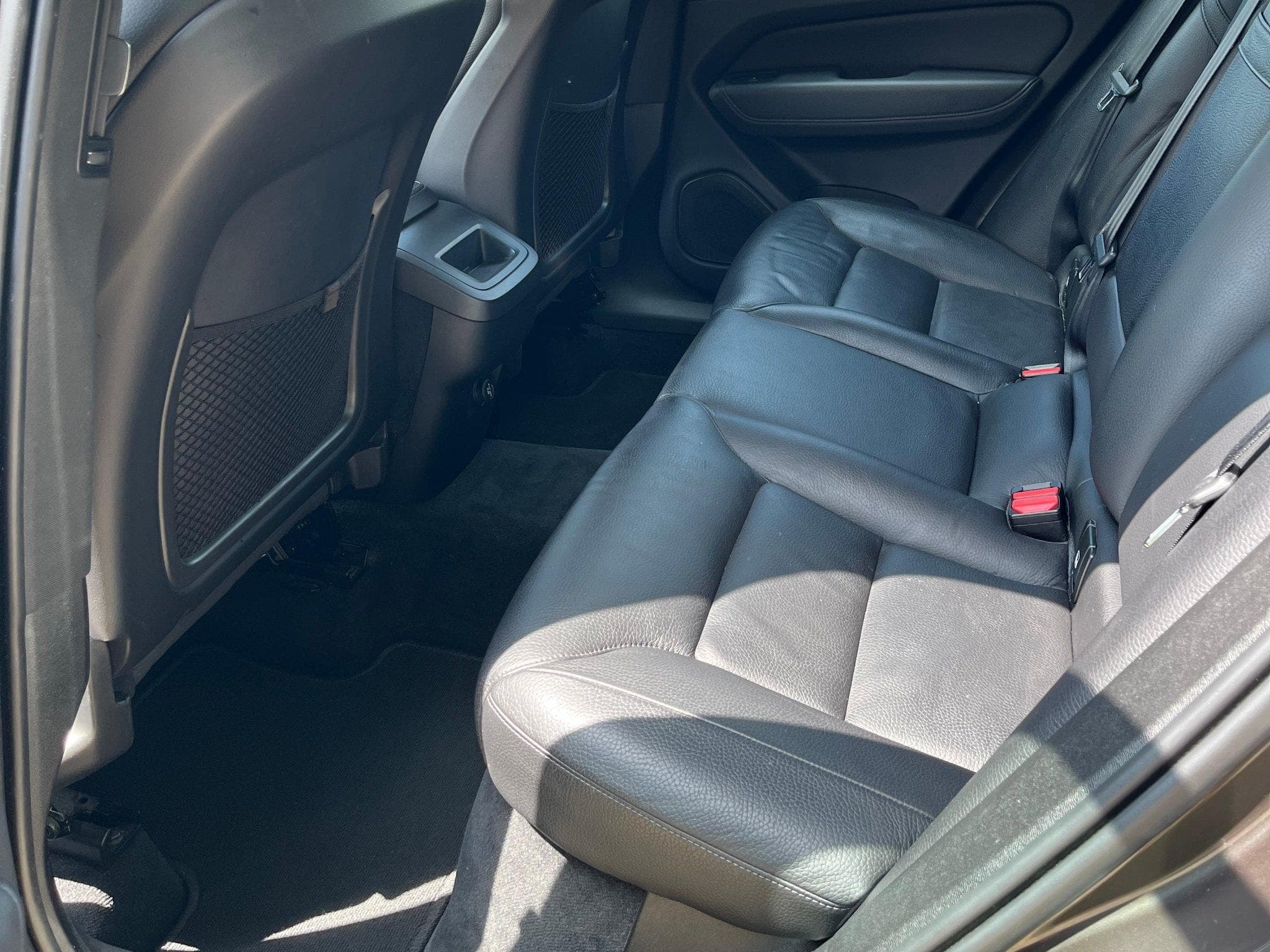 Volvo XC60 D4 (2020) - Photo 9