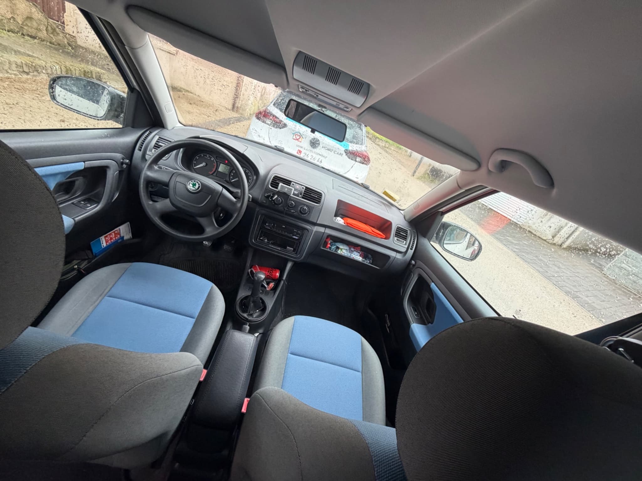Skoda Roomster (2010) - Photo 4