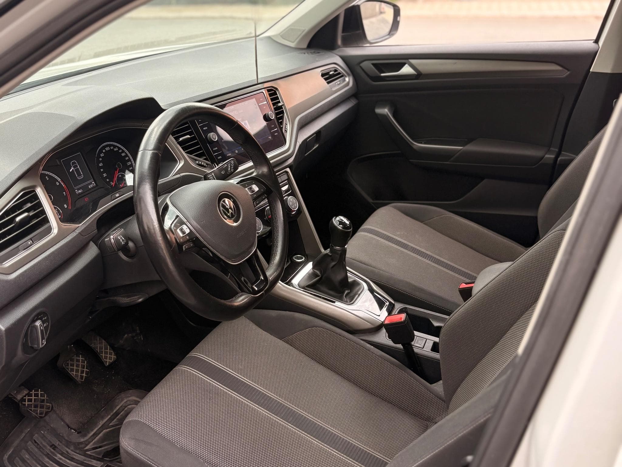VW T-Roc (2021) - Photo 2